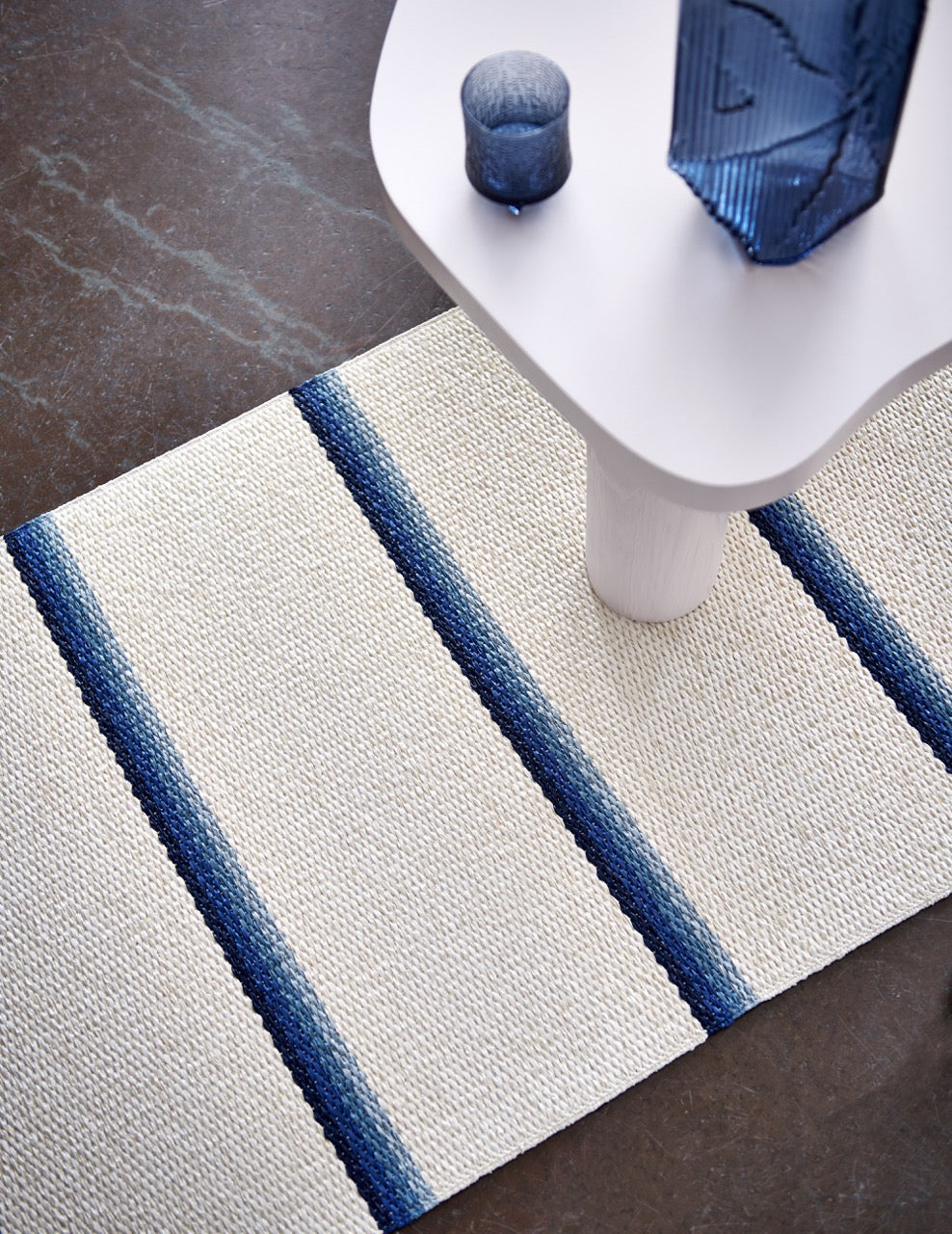 Pappelina-Olle-blue-vanilla-carpet