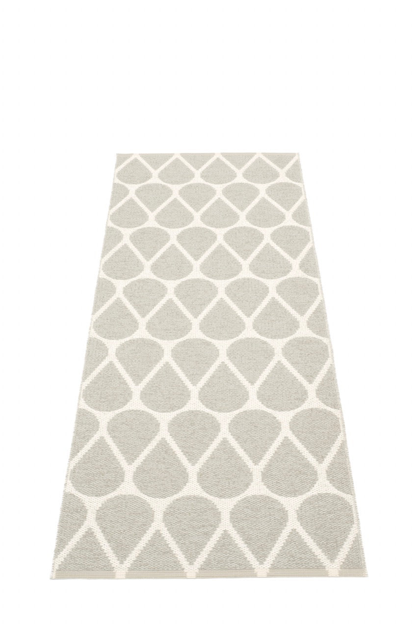 Pappelina-Teppich-Otis-linen-vanilla