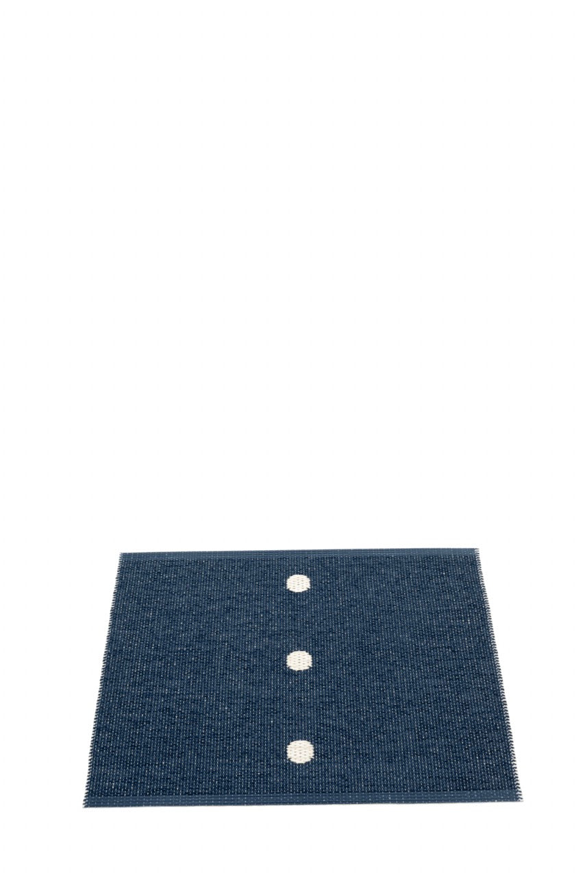 Pappelina-Peg-Dark-blue-vanilla-Carpet