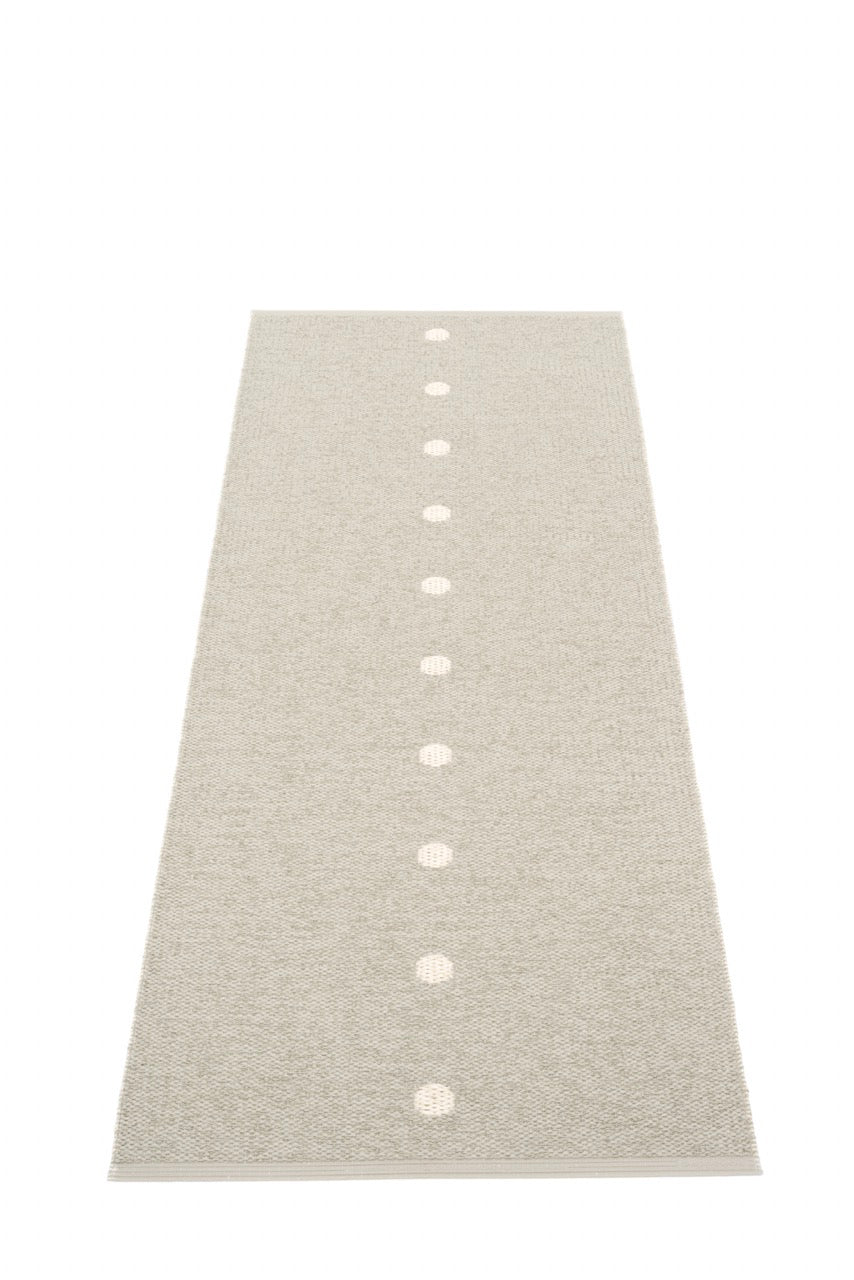 Pappelina-Peg-Linen-Carpet
