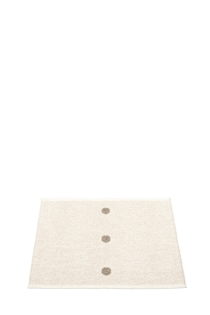 Pappelina-Peg-Dark-Linen-Carpet