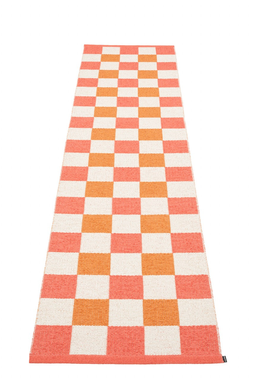 Pappelina-Pix-Flamingo-Carpet