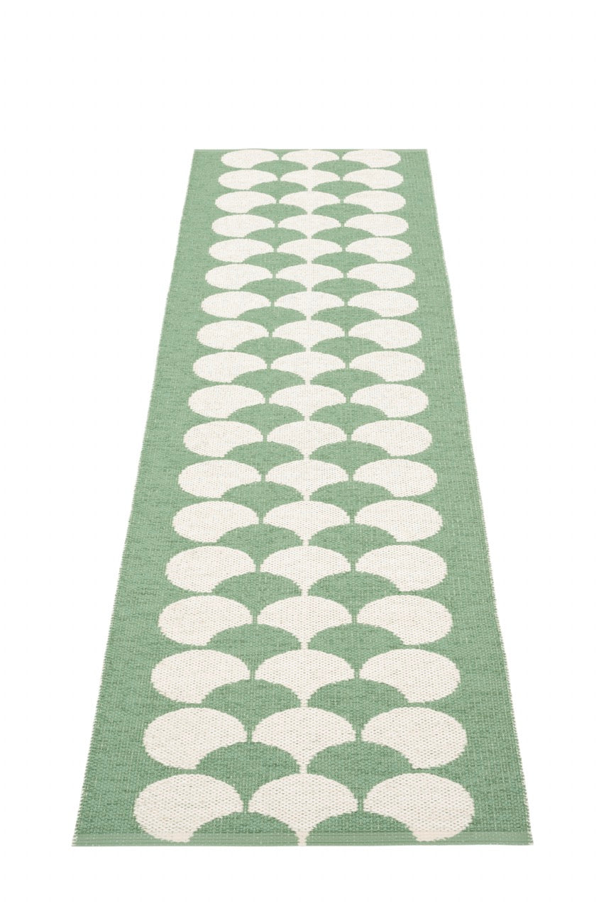 Pappelina-Poppy-Bio-Edition-Oregano-Vanilla-Carpet