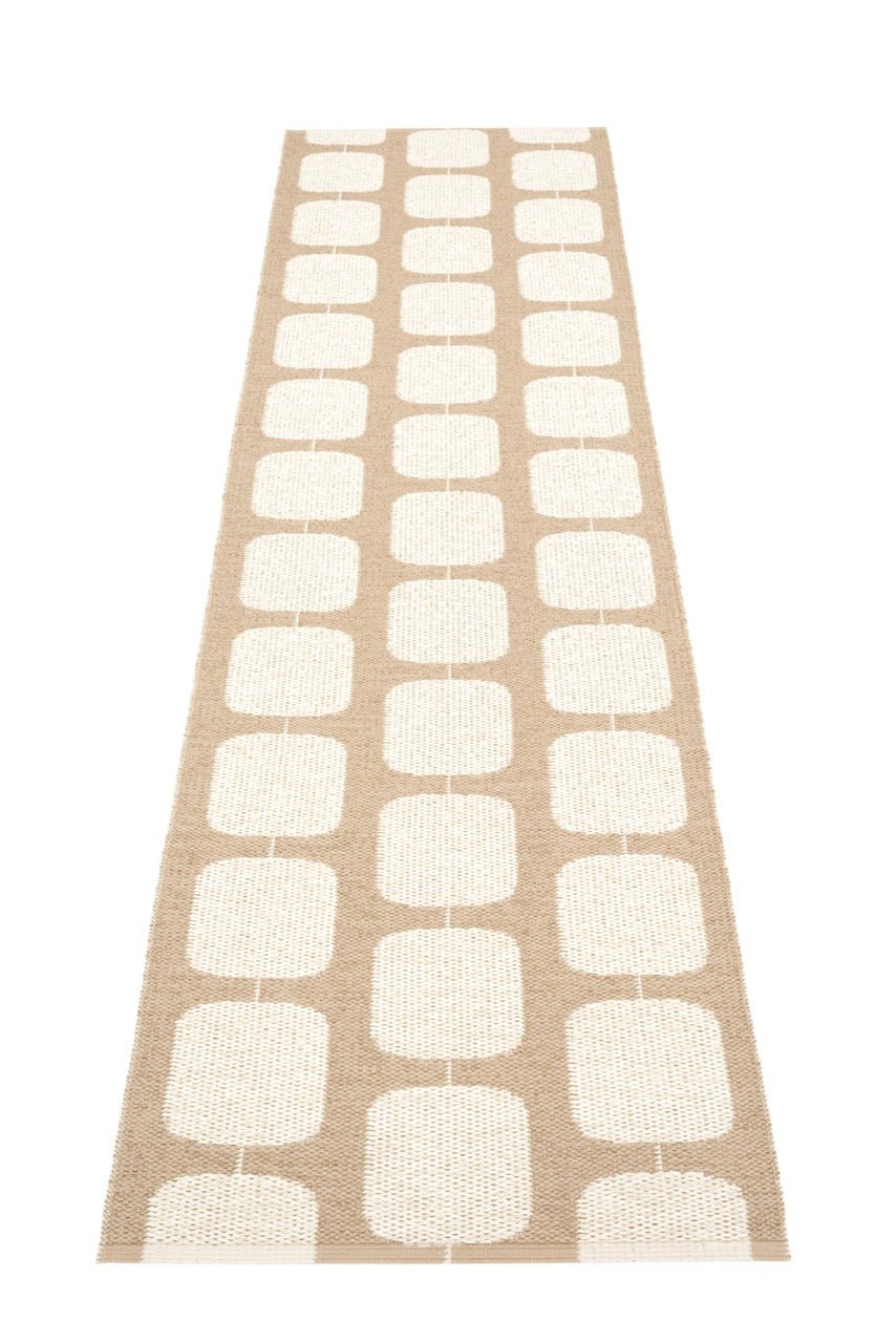 Pappelina-Sten-Carpet-Nougat