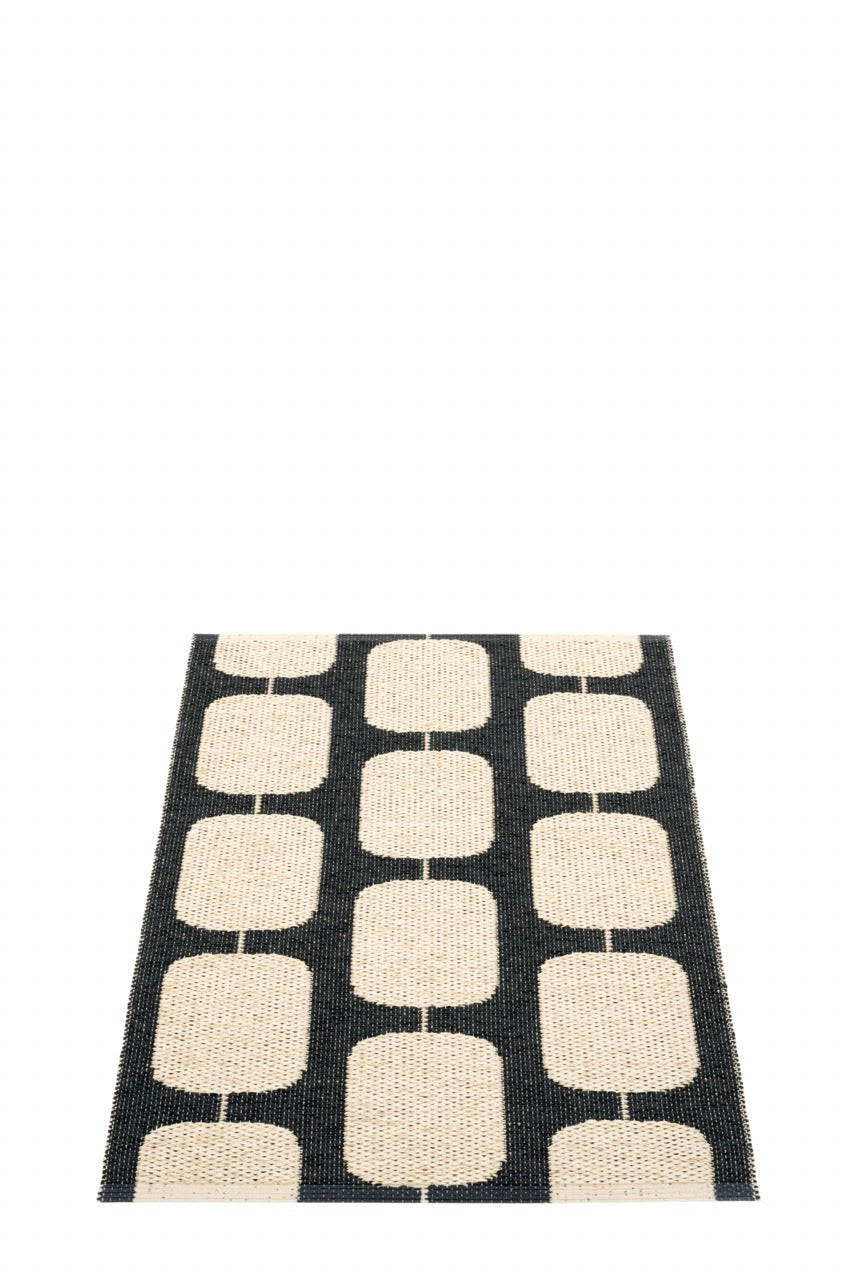 Pappelina-Sten-Carpet-Black-Cream
