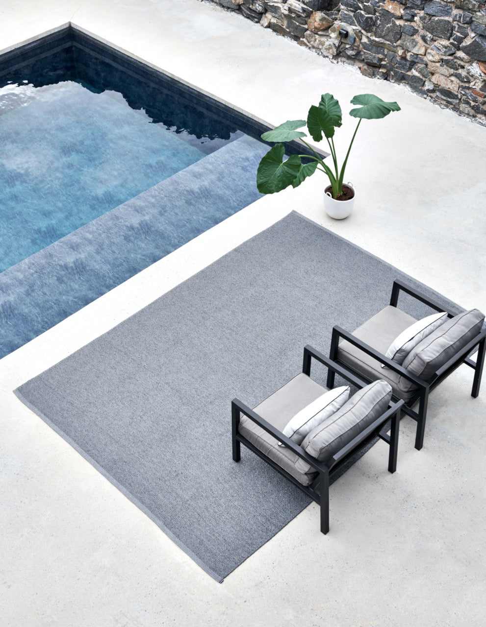 Pappelina Teppich Svea Granit / black metallic