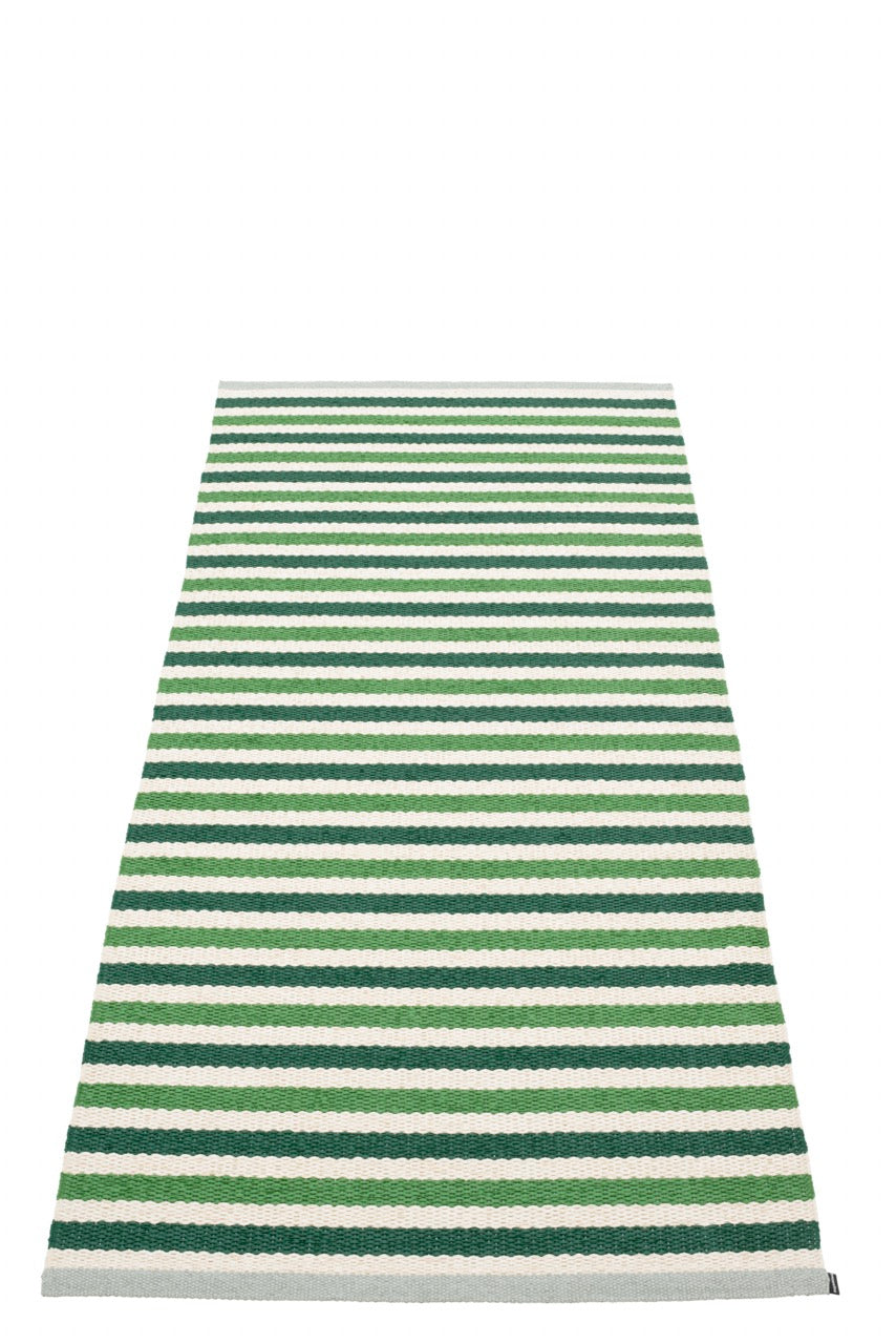 Pappelina-Carpet-Teo-Dark-Green-Grass-Green-Vanilla