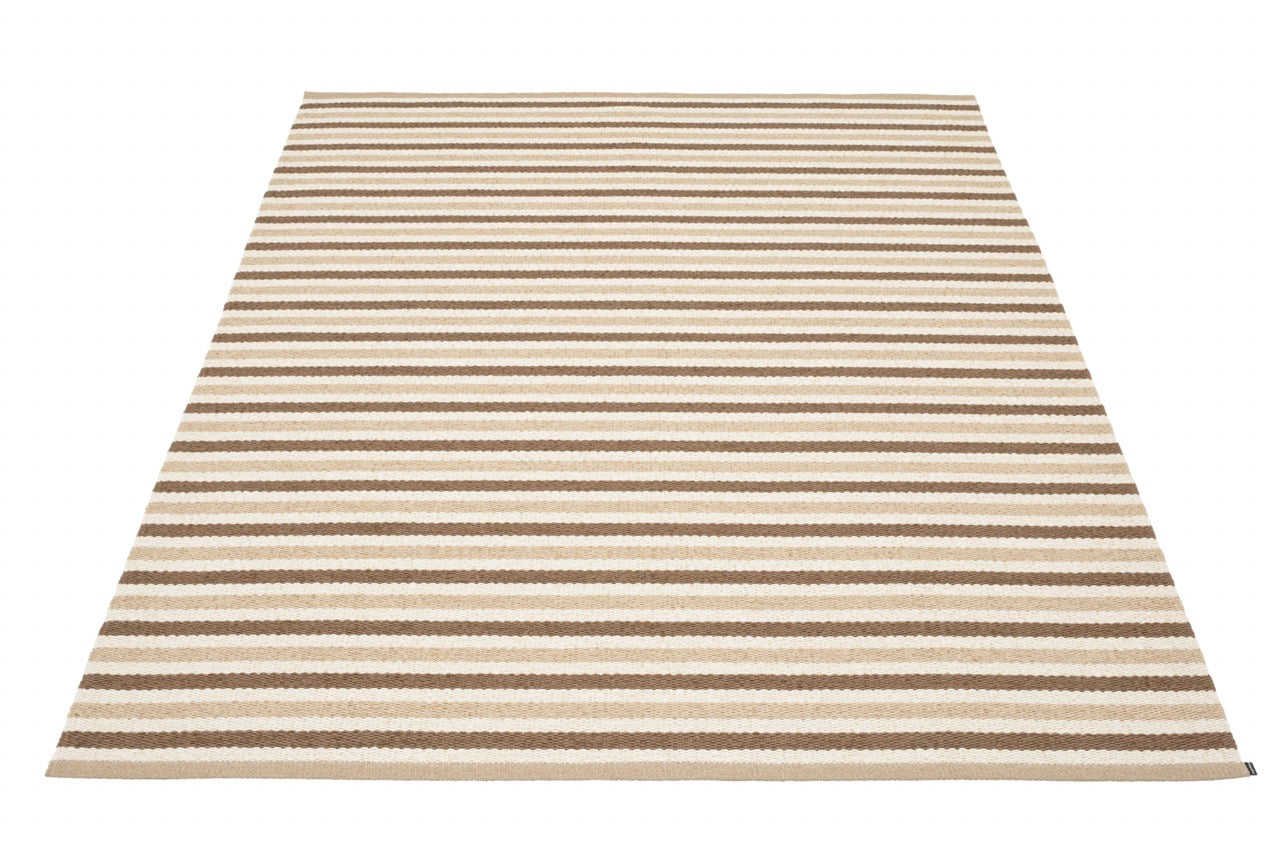 Pappelina-Teo-Brown-Beige-Vanilla-Carpet