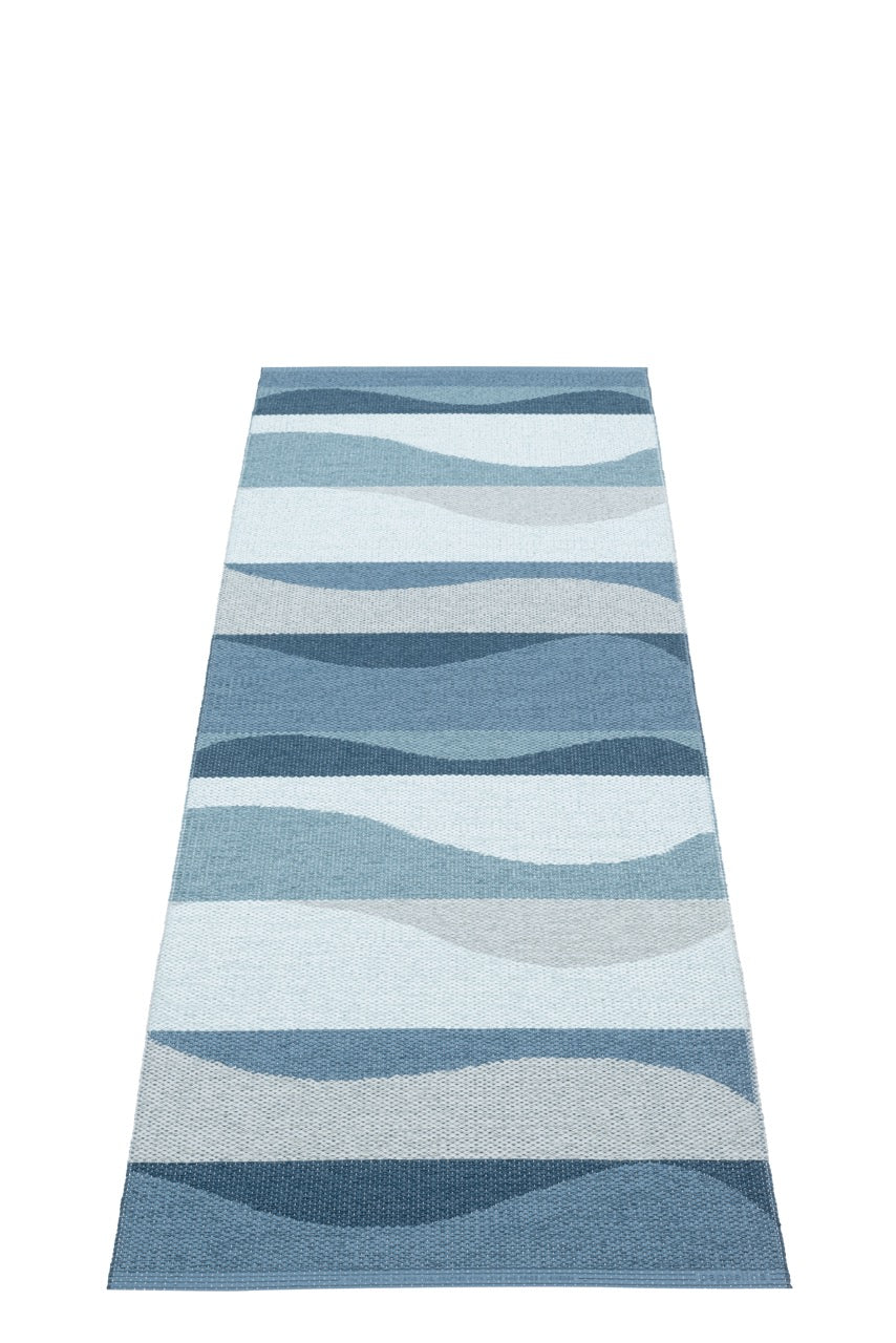 Pappelina-Urvi-Carpet-Water