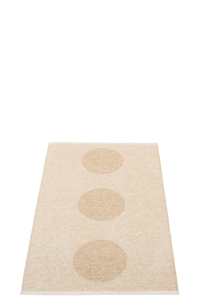 Pappelina-Vera-2.0-beige-carpet