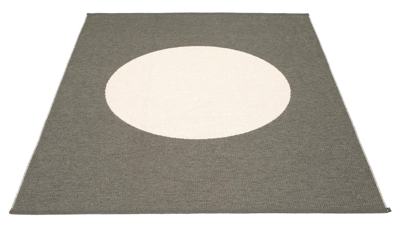 Pappelina-Vera-One-Charcoal