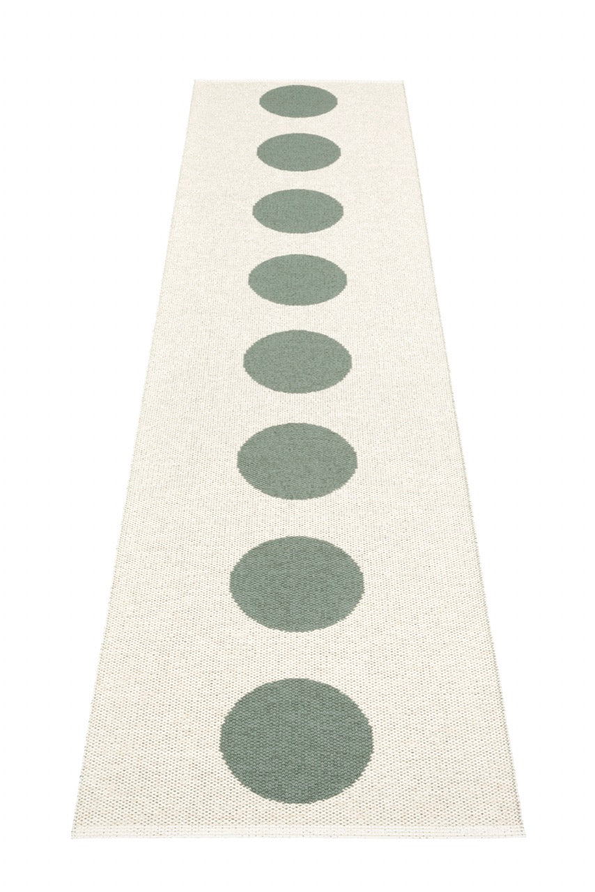 Pappelina-Vera-Army-Carpet