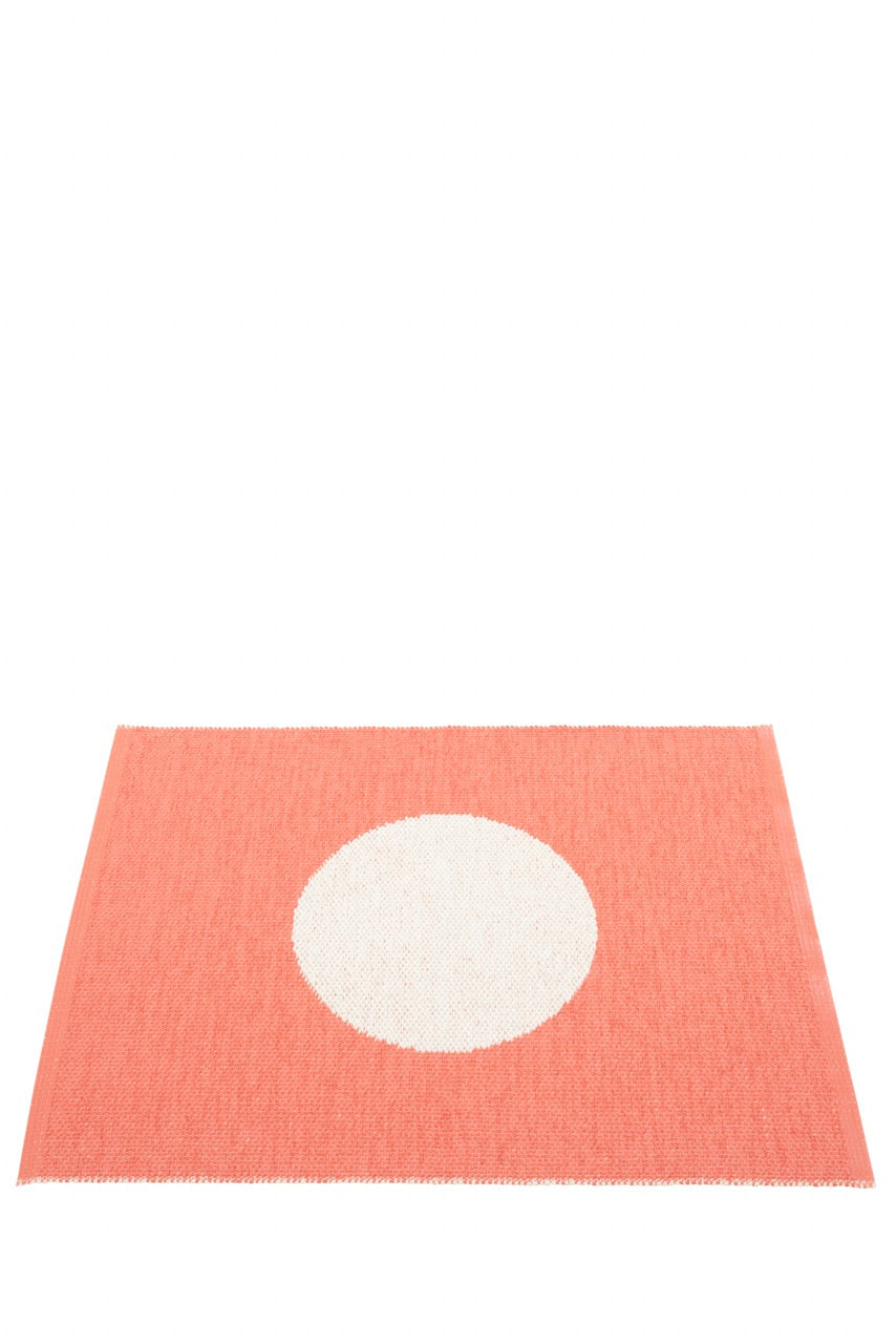 Pappelina-Vera-small-one-flamingo