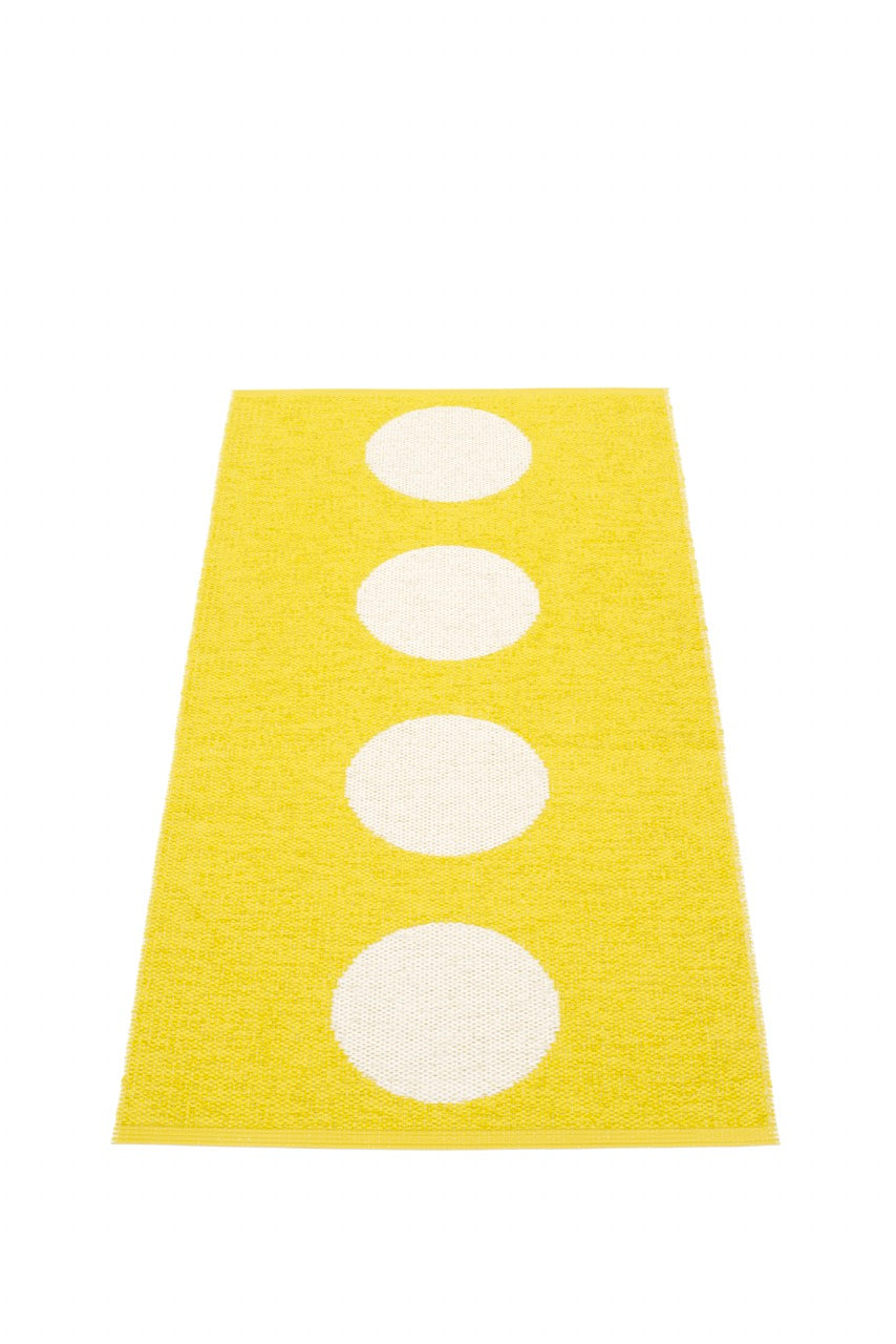 Pappelina-Vera-Yellow-Carpet