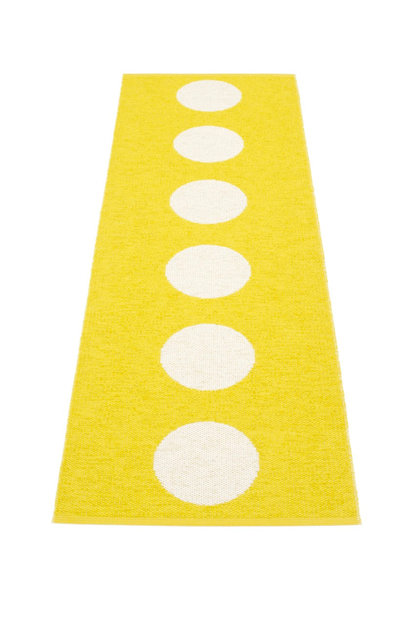 Pappelina-Vera-Yellow-Carpet