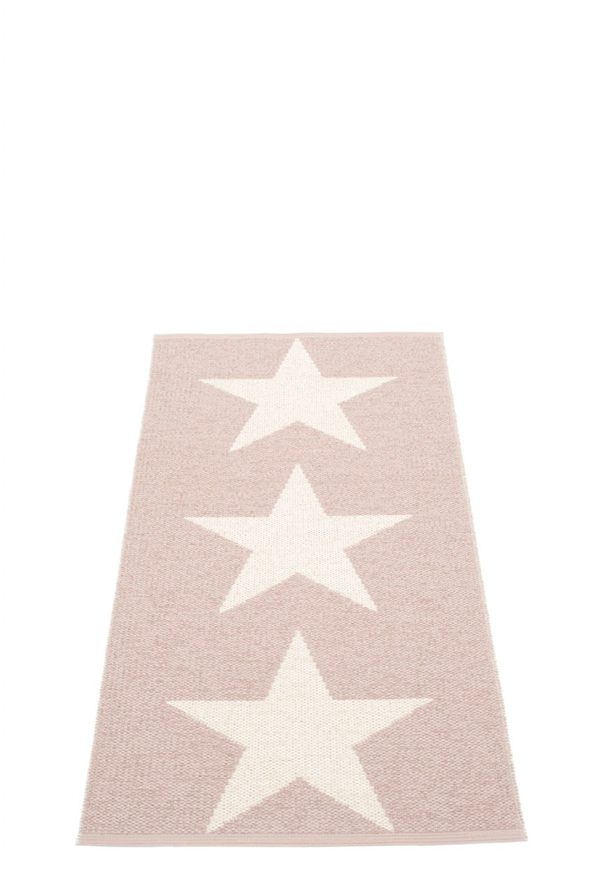 Pappelina-Viggo-pale-rose-carpet