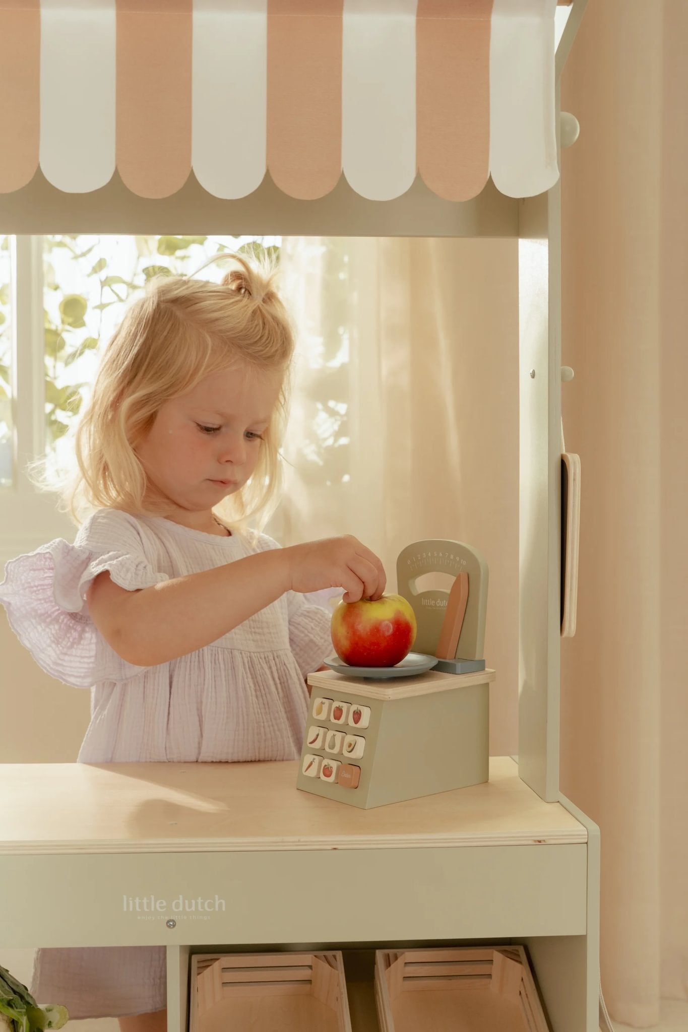 Little-Dutch-Kaufladen-Waage-LD2502-FSC