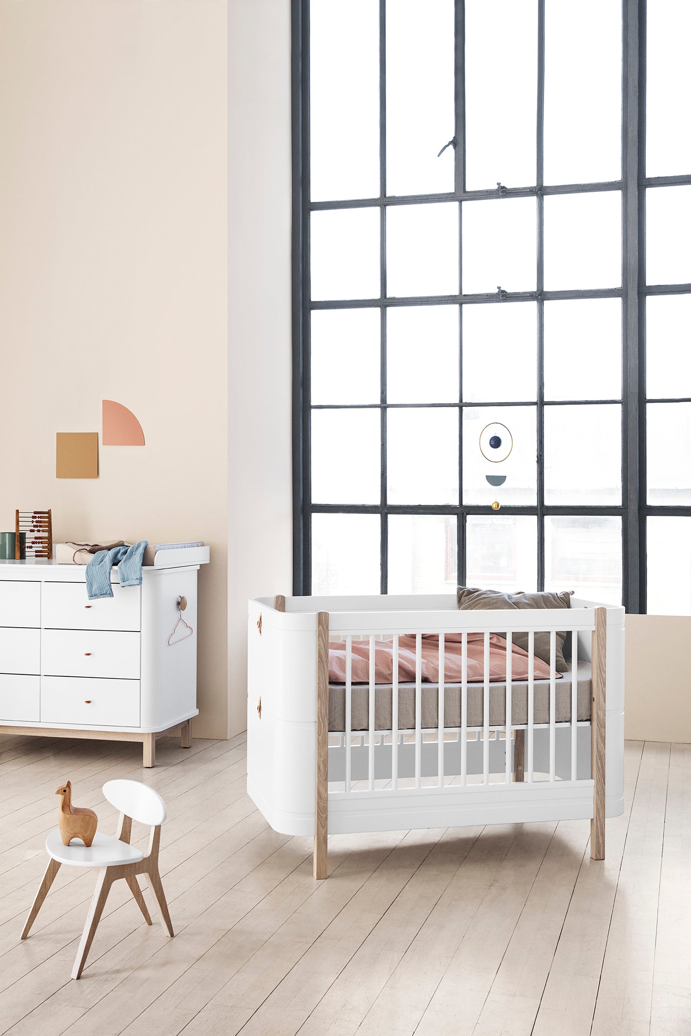 Oliver Furniture-Mini+ basic