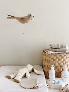 KAS-Kopenhagen-Mobile-Smoked-oak-Koko-bird-Holzmobile-Vogel
