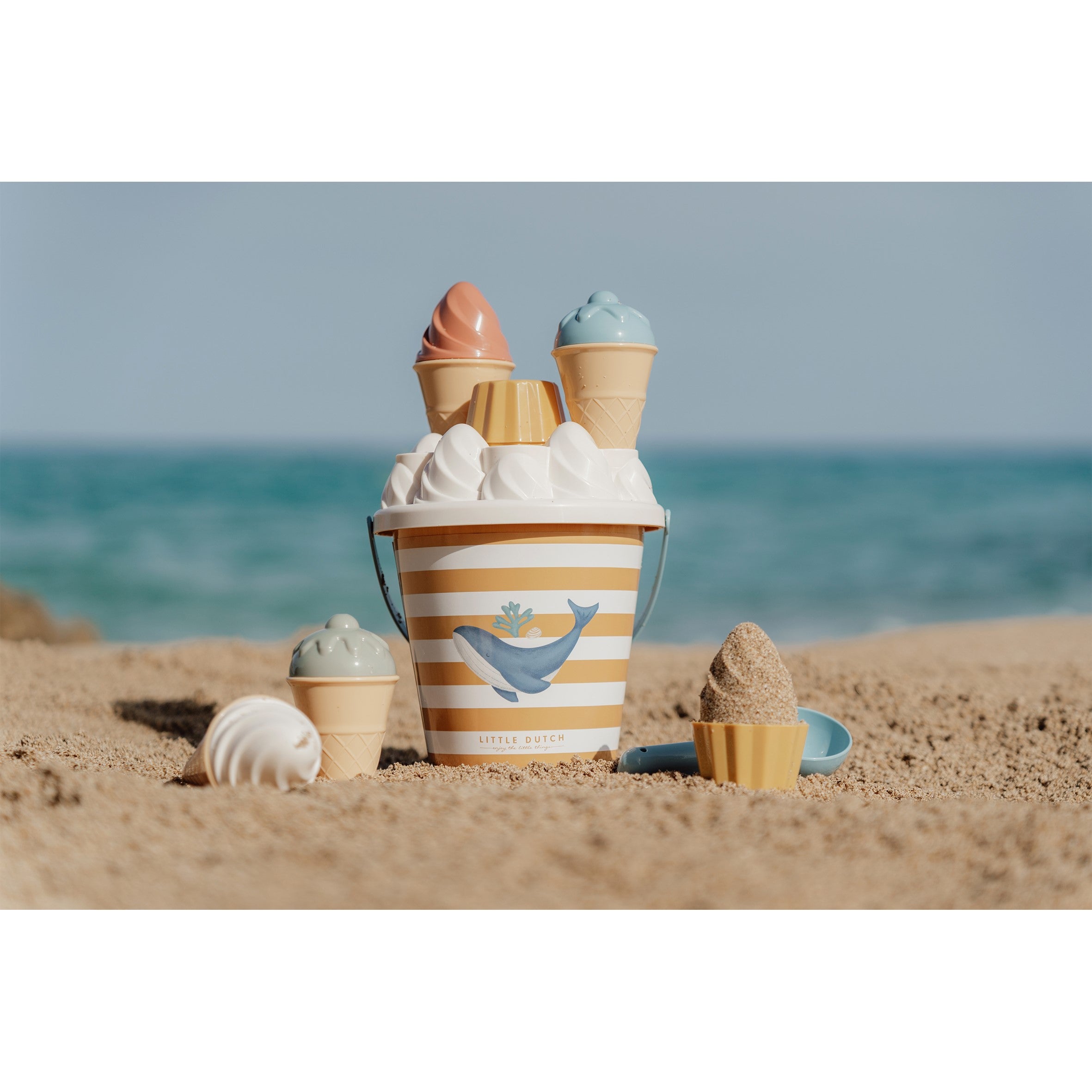 Little-Dutch-ice-cream-Sandkasten-Set-ocean-dreams-blue