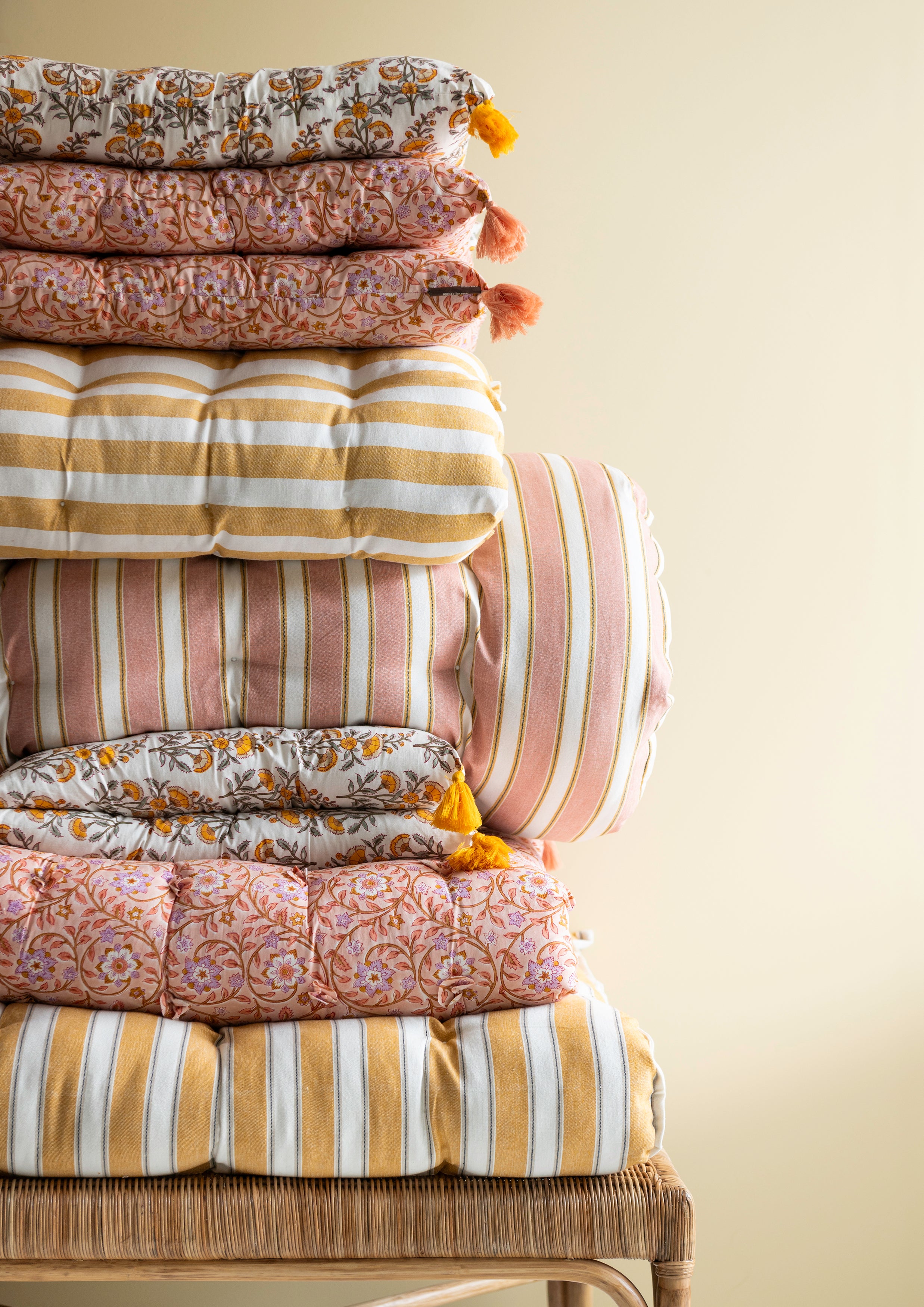 Bungalow-Denmark-Sitzkissen-45x45cm-Roma-Honey-CSE45ROM462