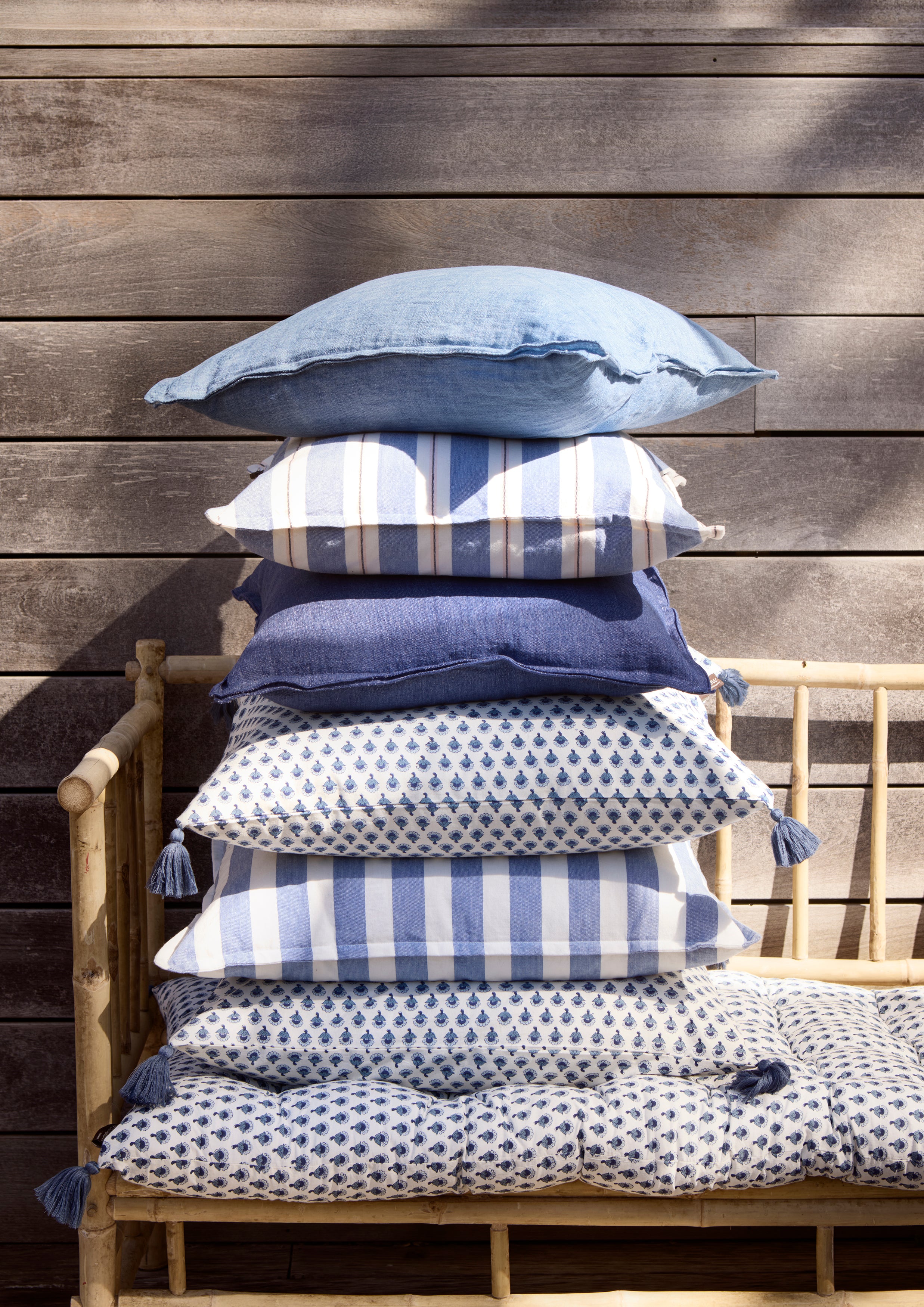 Bungalow-Denmark-cushion-cover-60x60cm-Roma-Azur-CC60ROM249