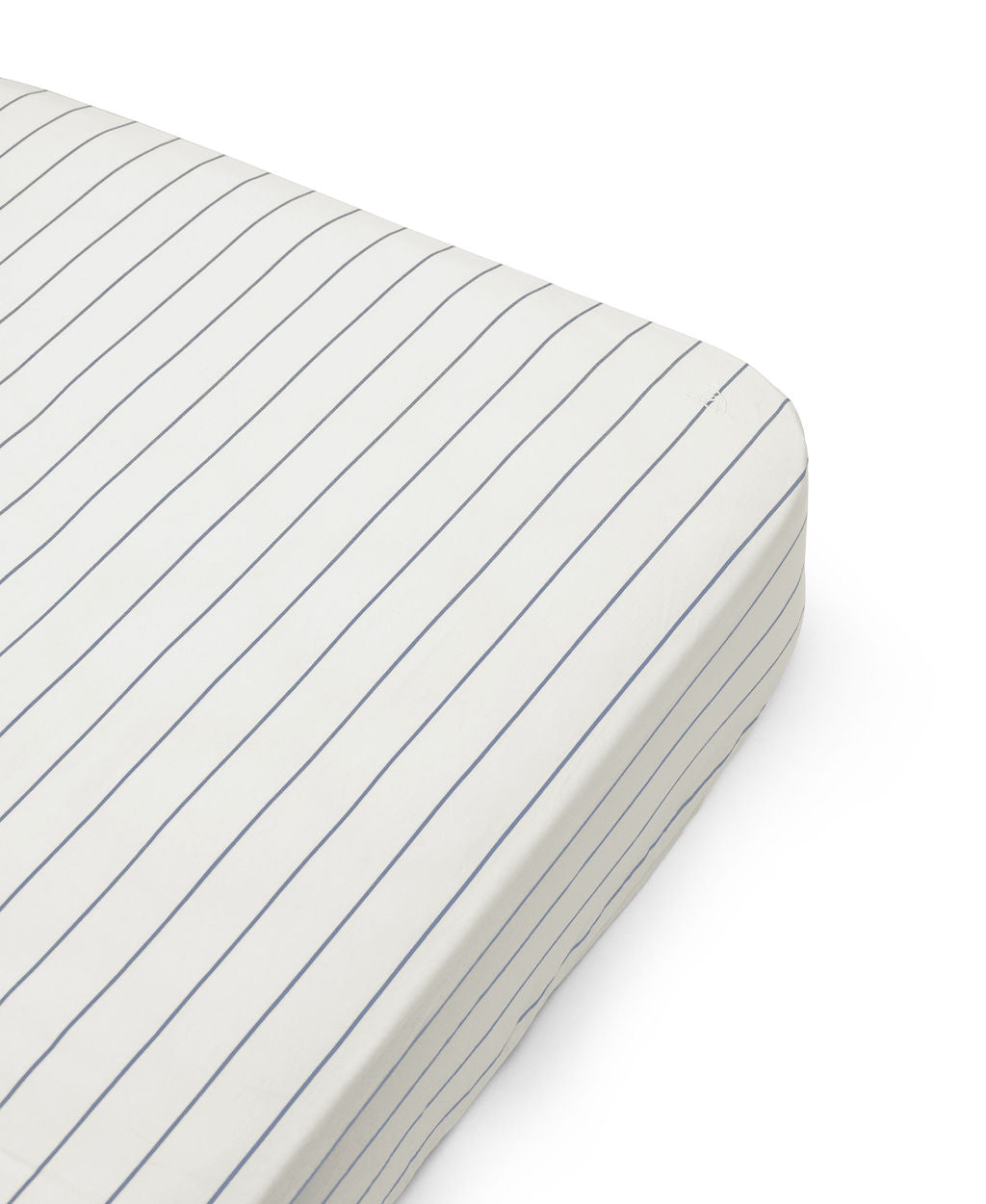 Oliver-Furniture-Dear-April-Fitted-Sheet-Sail-Stripes-120x200cm