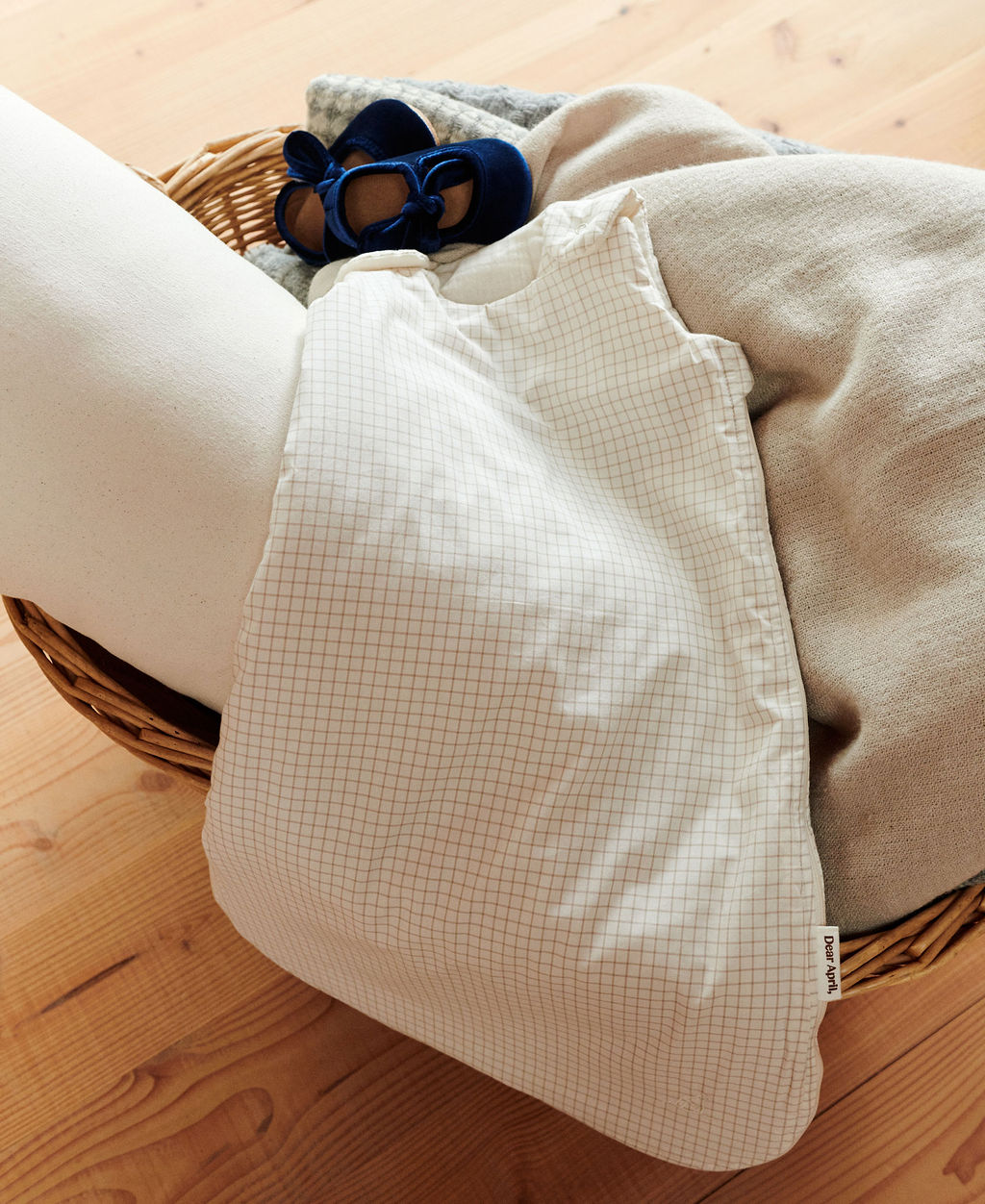 Dear-April-Winterschlafsack-Wind-Mini-Check-3-103-22-3-104-22