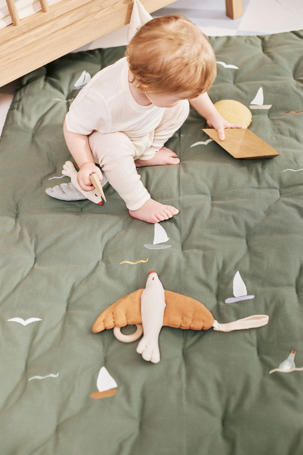 Dear-April-Spielmatratze-Play-Mattress-Sailboats-5-101-12