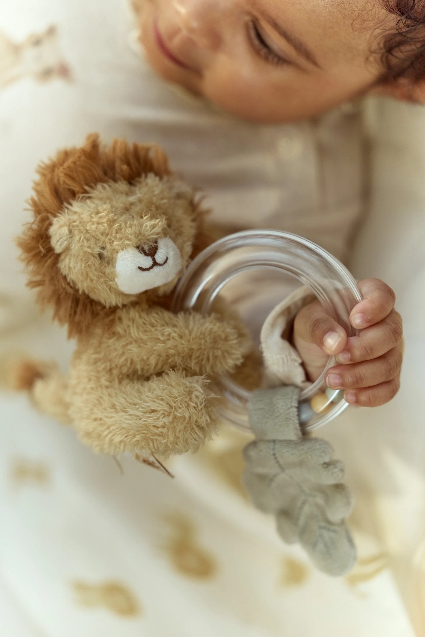 Baby Ringrassel Löwe von Little Dutch