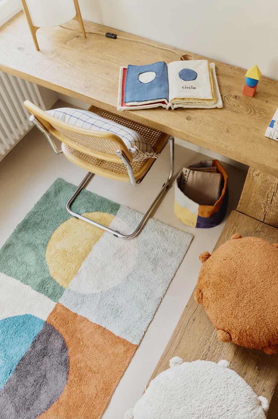 Lorena Canals Teppich Kinderzimmer modern, geometrische Muster und waschbar