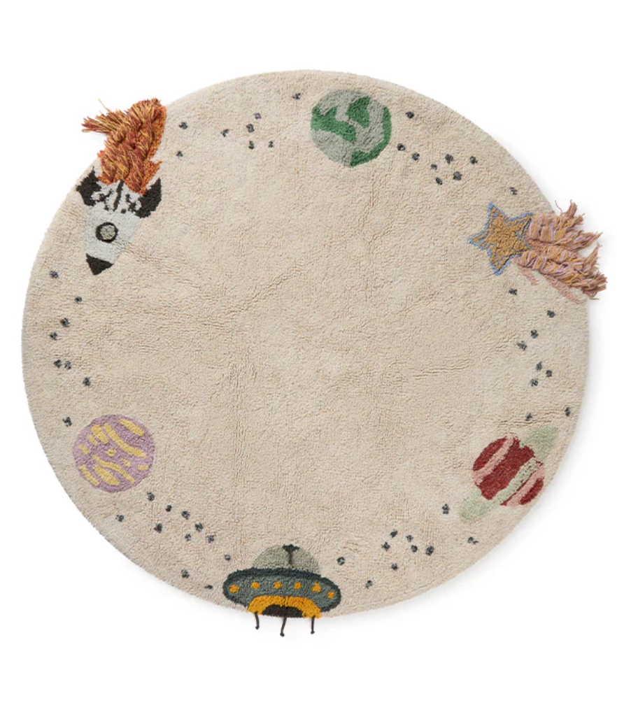 Kinderteppich Interstellar mit Planeten und Raketen von Lorena Canals