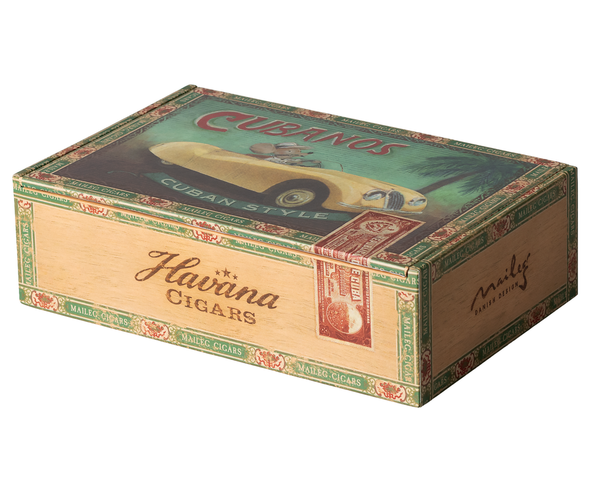 Maileg-Grossmutter und Grossvater-Maus-in-Zigarrenschachtel-17-6303-00