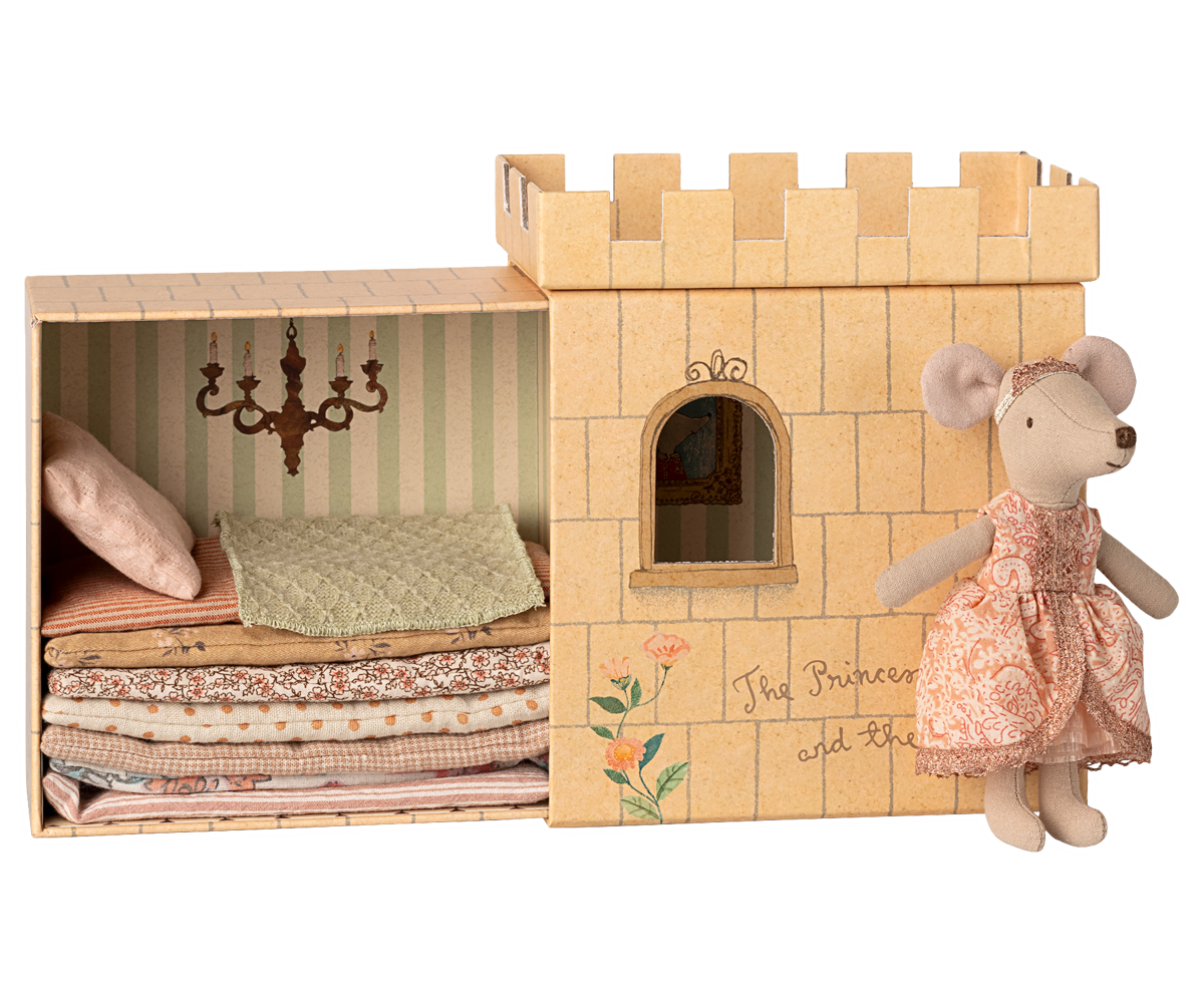 Maileg Prinzessin und die Erbse – Big Sister Maus im Bett