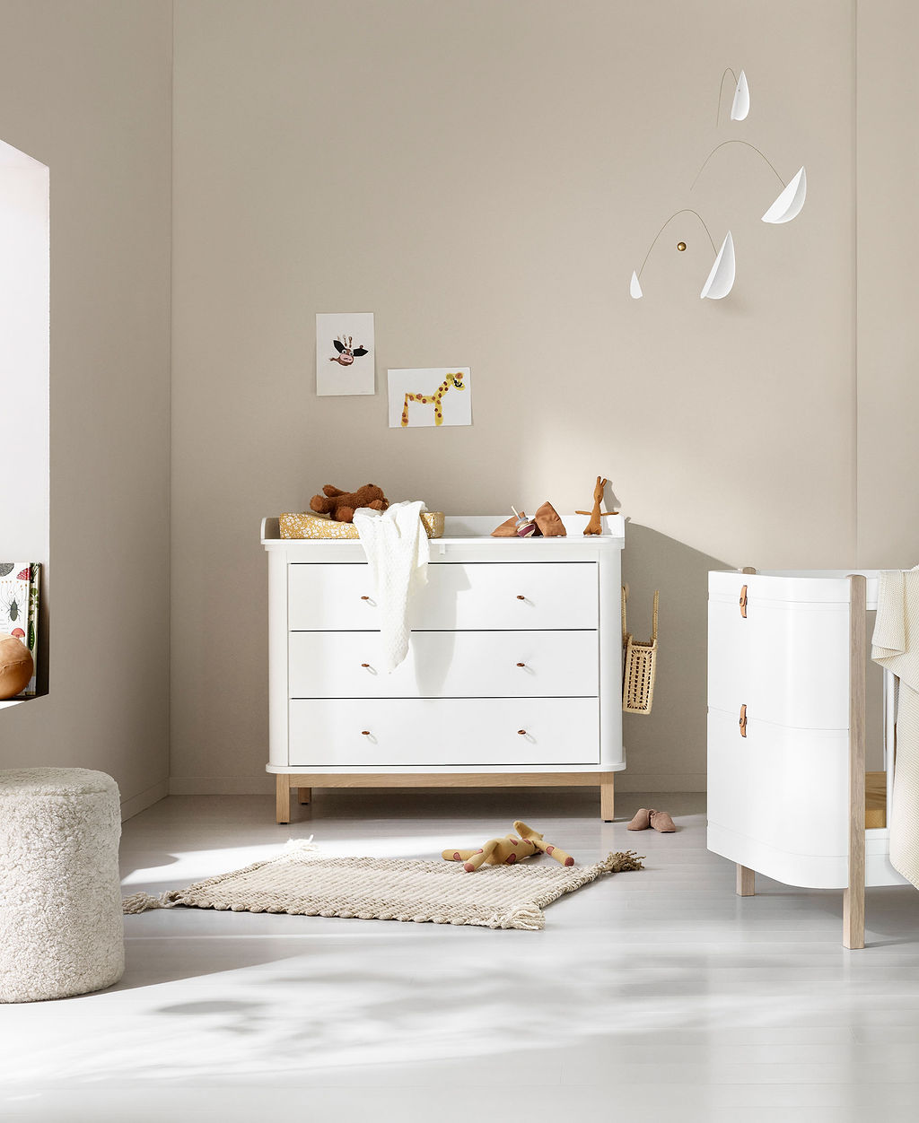Oliver-Furniture-Wood-Wickelkommode-3-Schubladen-weiss-Eiche-041375