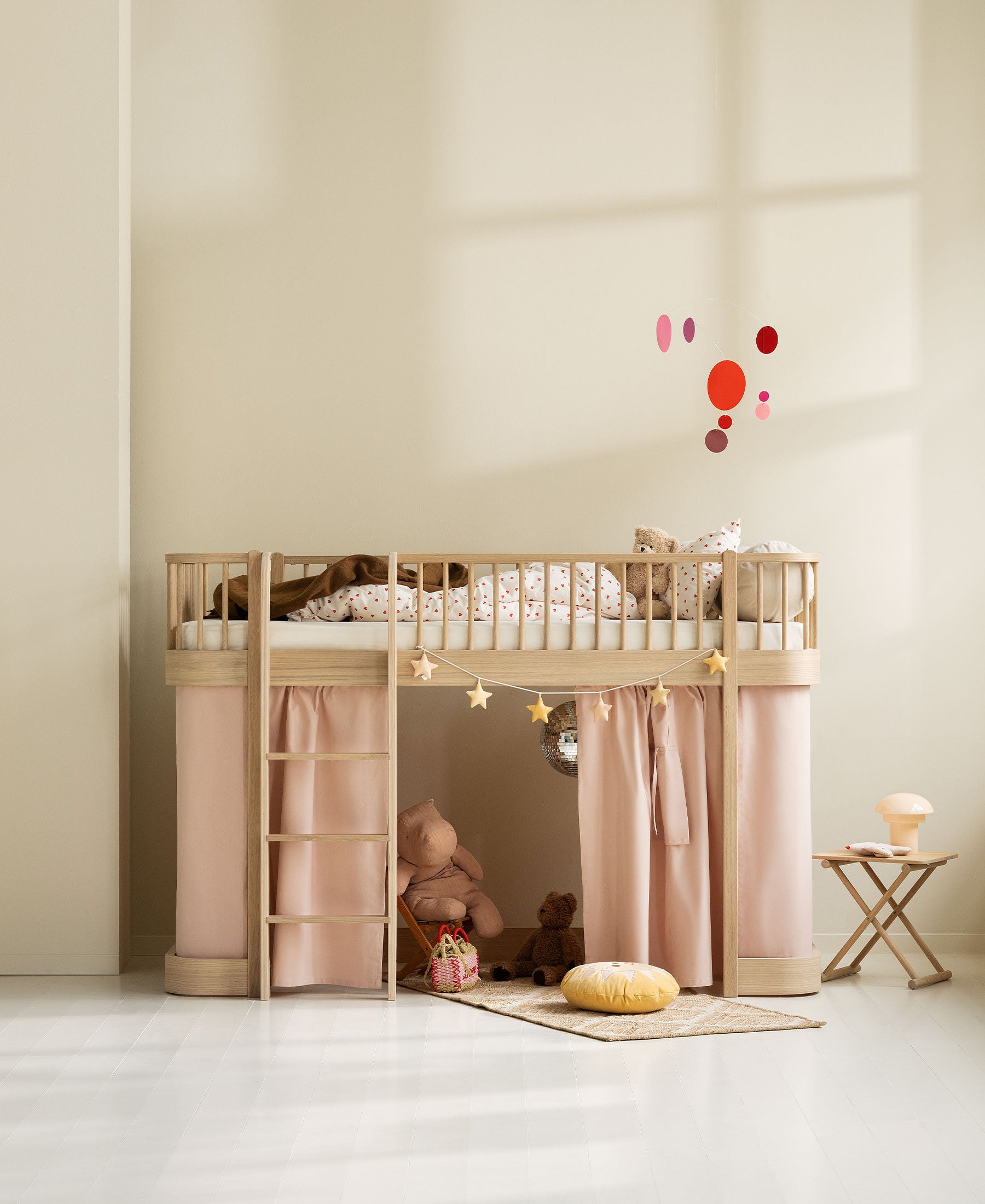 Skandinavisches Kinderhochbett aus Eiche von Oliver Furniture