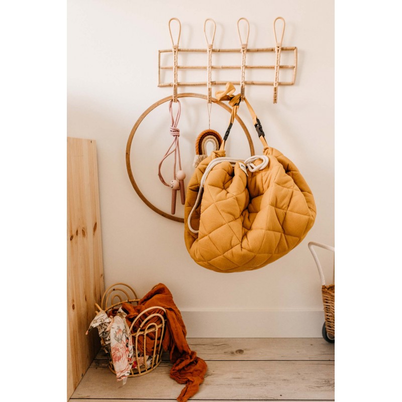 Playgo-Wickeltasche-Wickelunterlage-Krabbeldecke-Aufbewahrung-senf