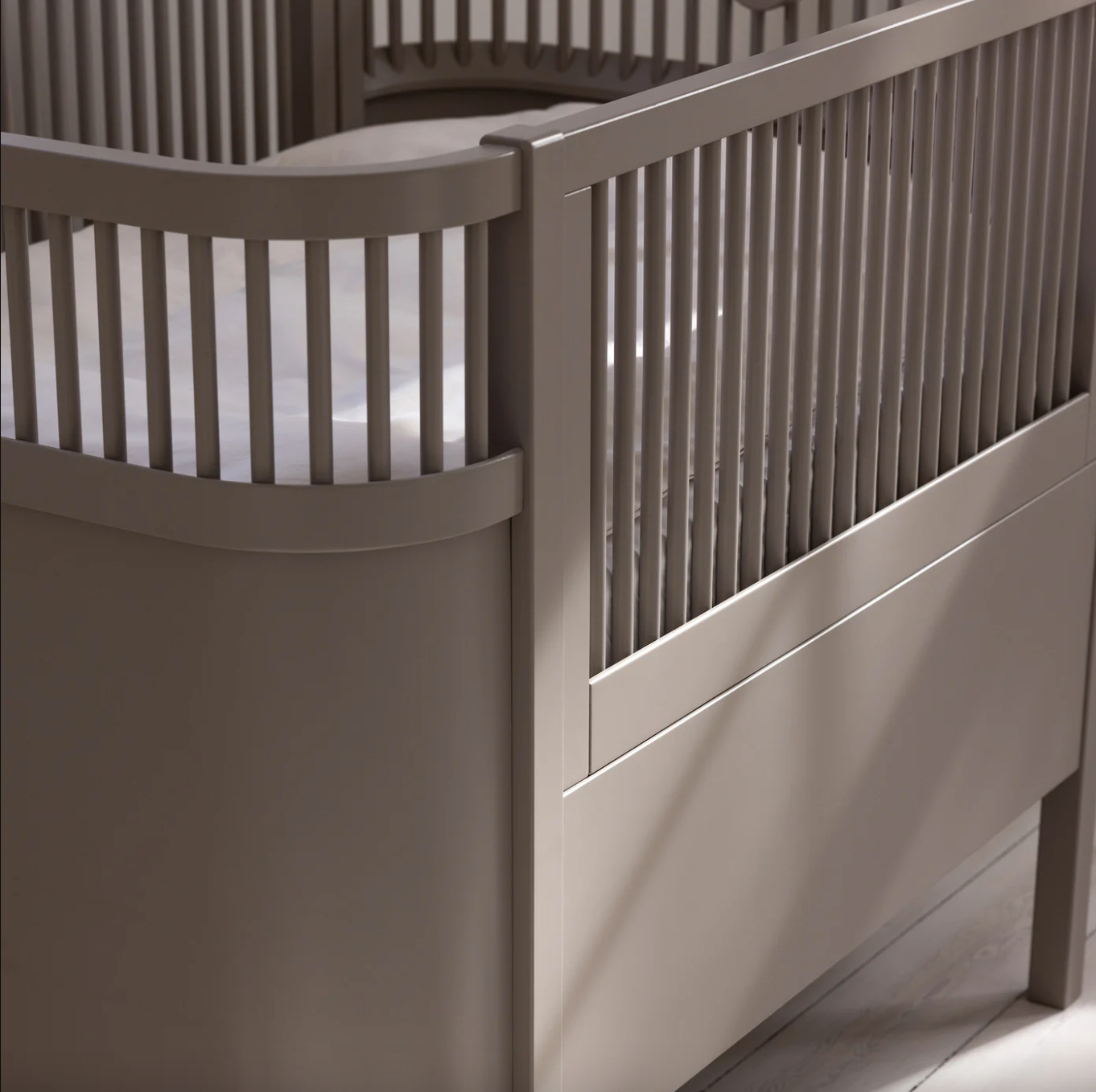 Sebra-Babybett-Juniorbett-Jetty-beige-200130054