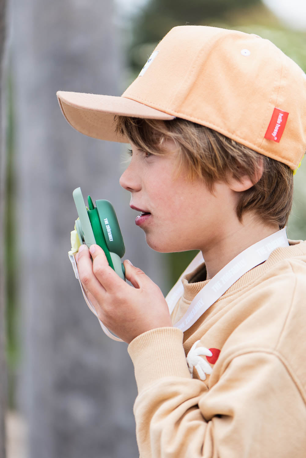 The_zoofamily_walkie_talkie_dino_green