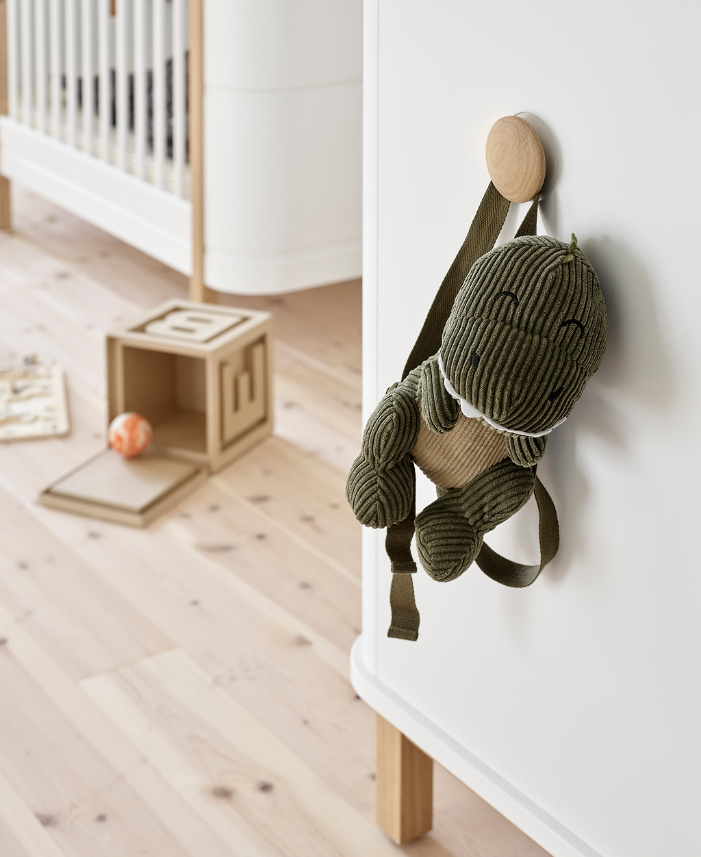Oliver-Furniture-Wood-Wickelkommode-3-Schubladen-weiss-041376