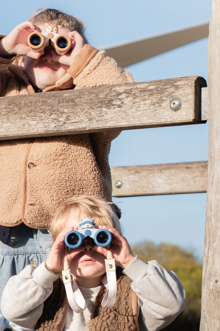 The Zoofamily Zoo Eyes Racoon Kinderfernglas mit weicher Soft-Touch-Oberfläche für kleine Entdecker.