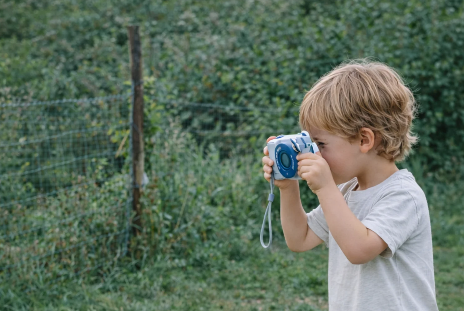 Zoofamily Zoo Print Raccoon Kamera für Kinder zum Fotografieren, Drucken und kreativen Spielen unterwegs.