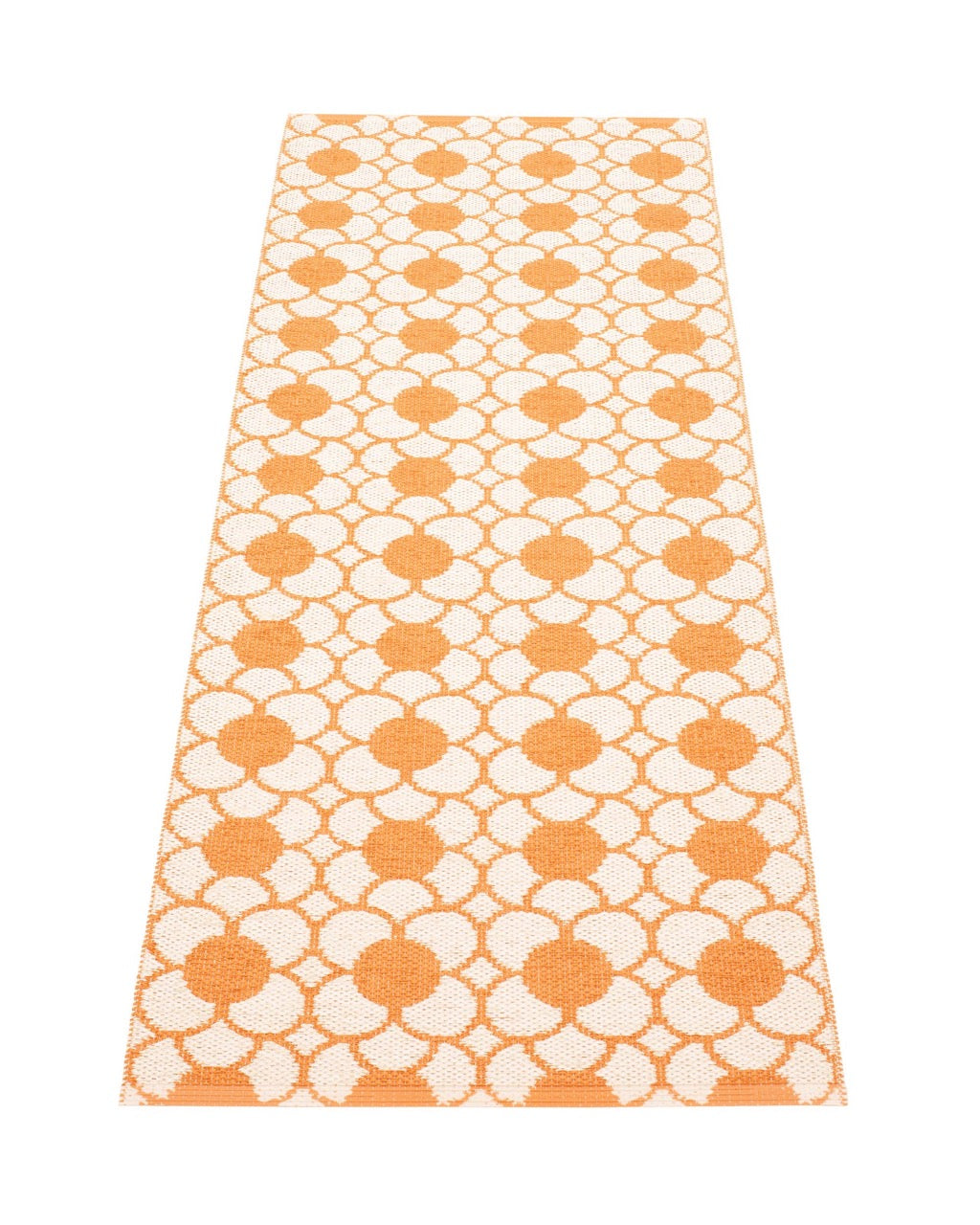 Pappelina-Anya-pale-orange-carpet