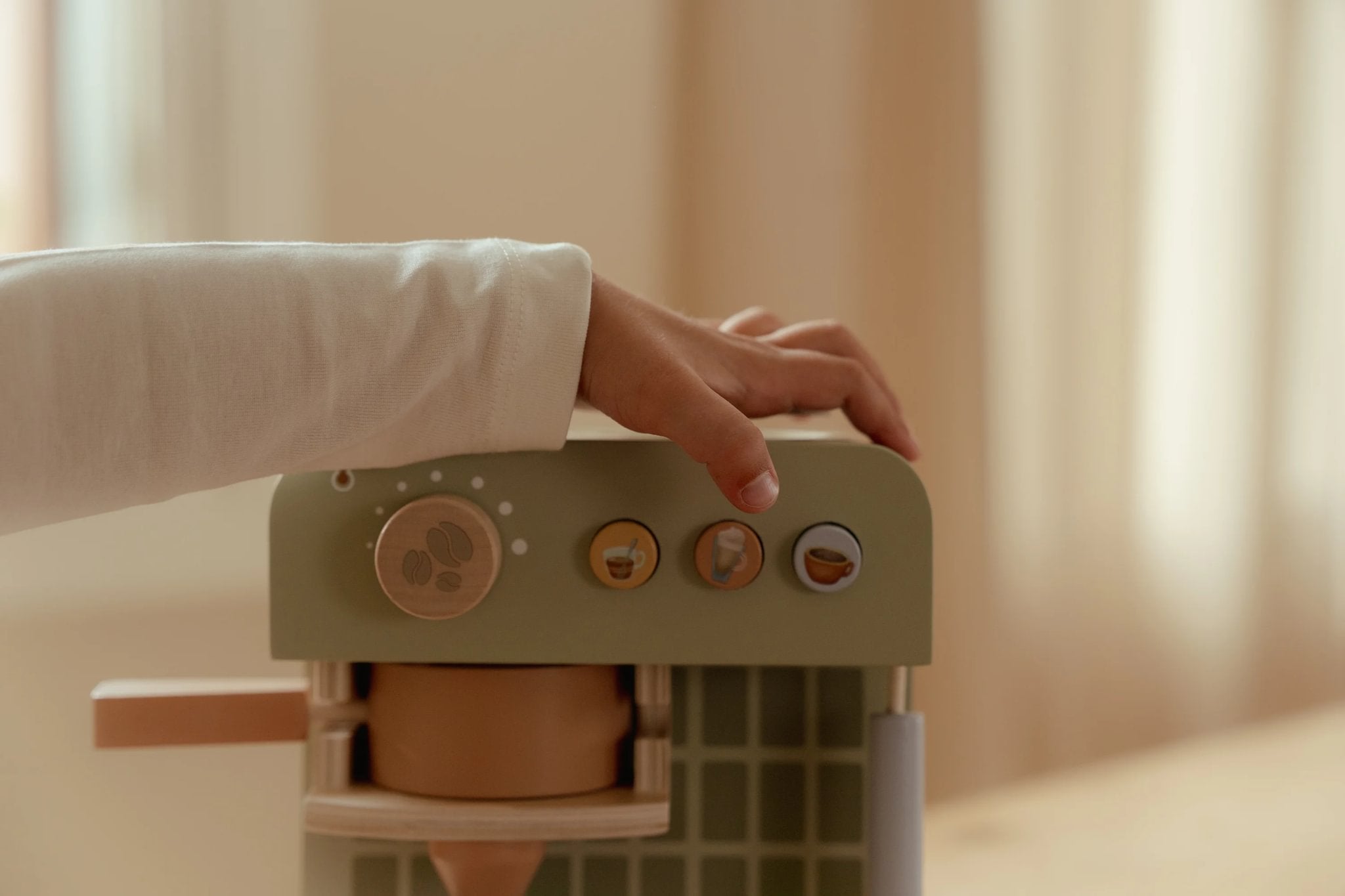 Little-Dutch-Holz-Kaffeemaschine-FSC-LD2512