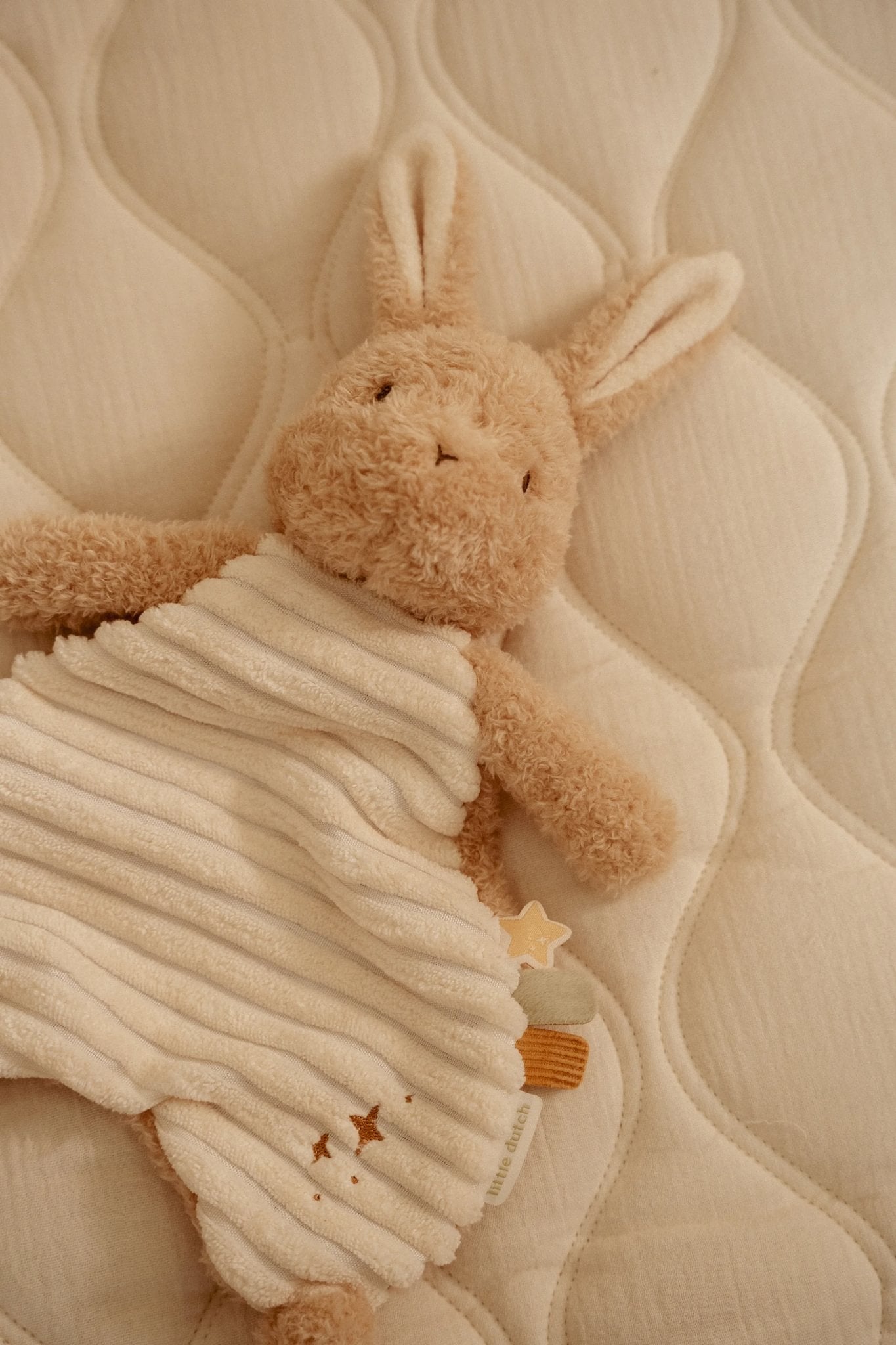 Little-Dutch-Kuscheltuch-Hause-Baby-Bunny-GRS-Newborn-LD8402