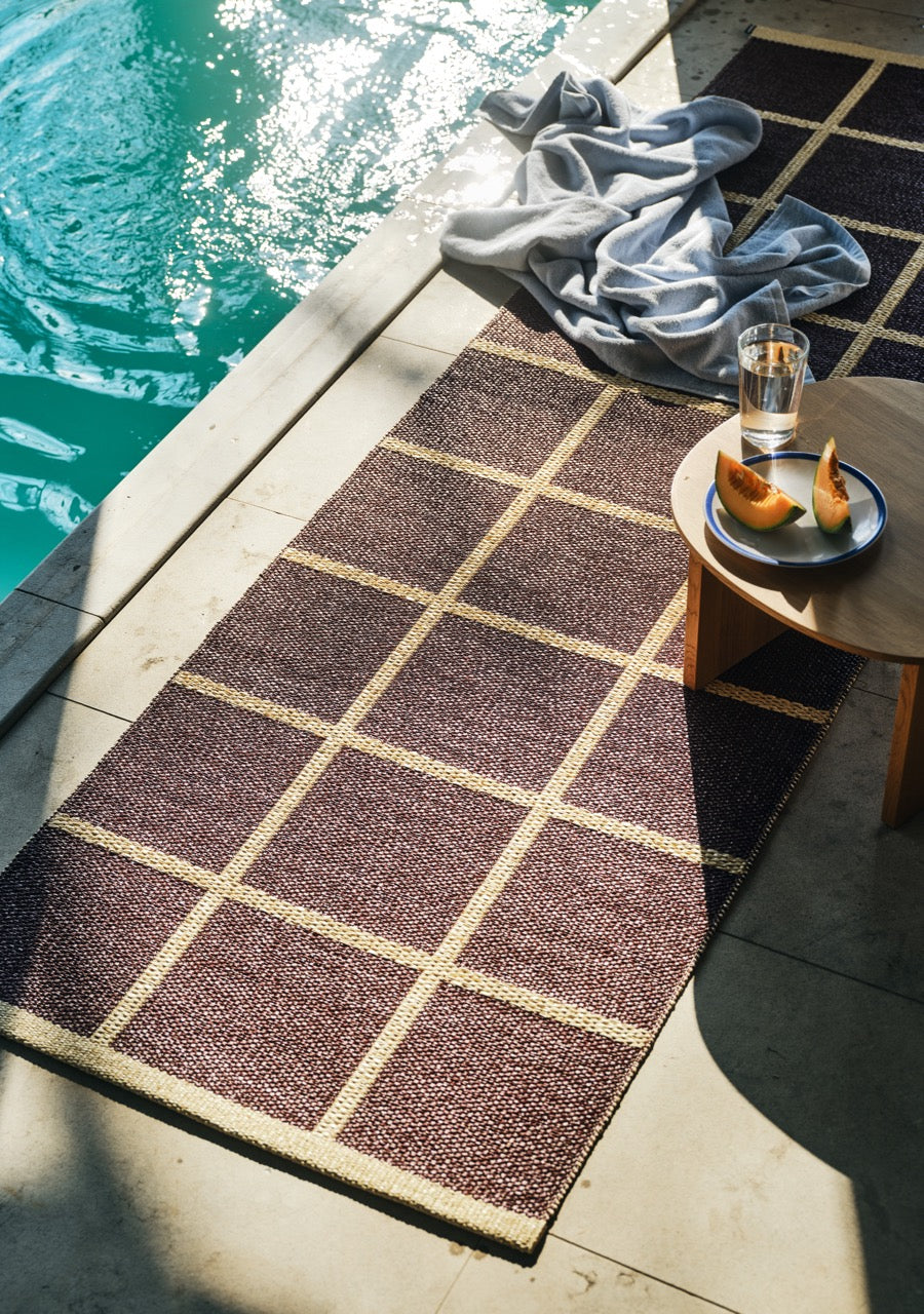 Pappelina-Criss-Burgundy-Carpet