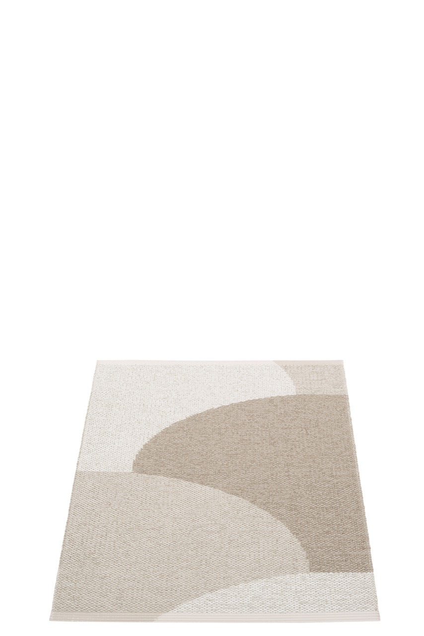 Pappelina-Hill-Dark-Linen-Carpet