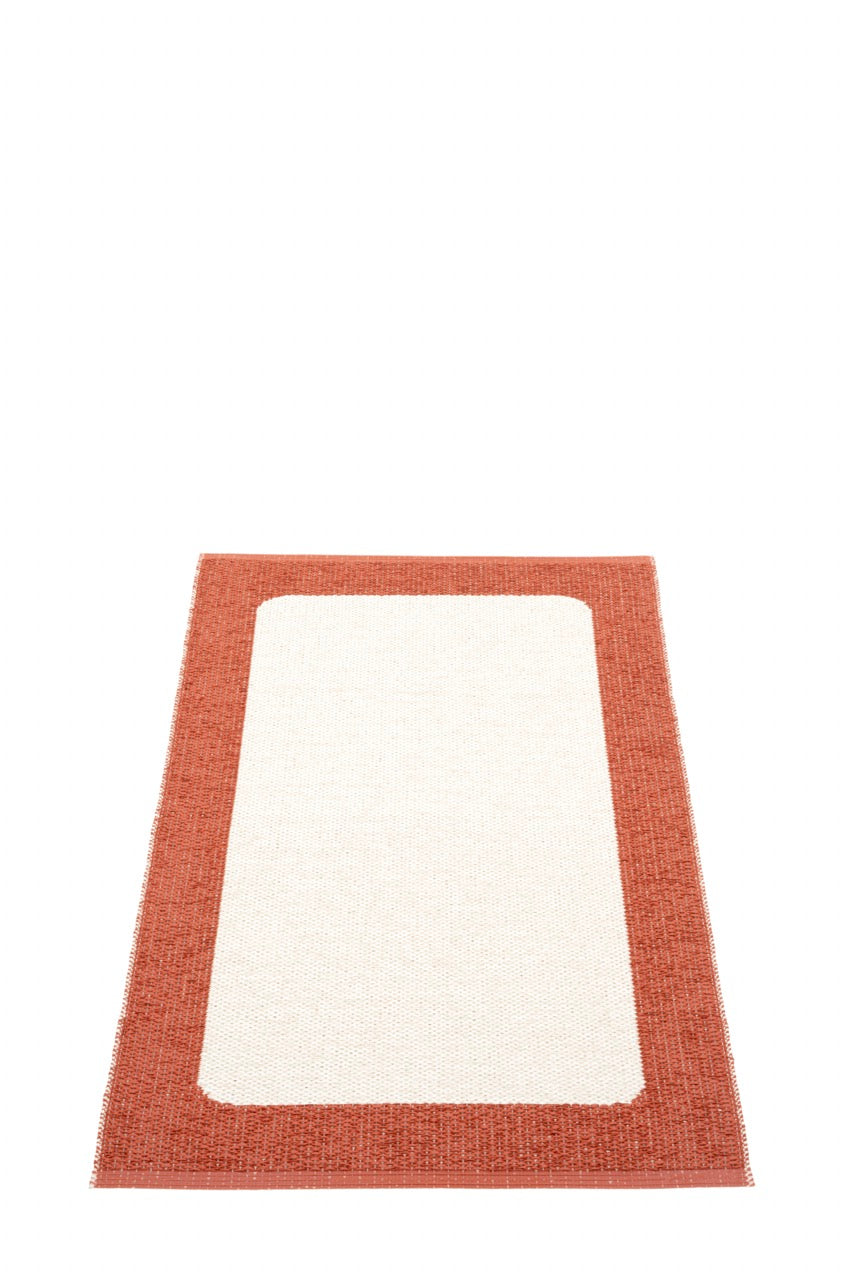 Pappelina-Ilda-Brick-Vanilla-Carpet