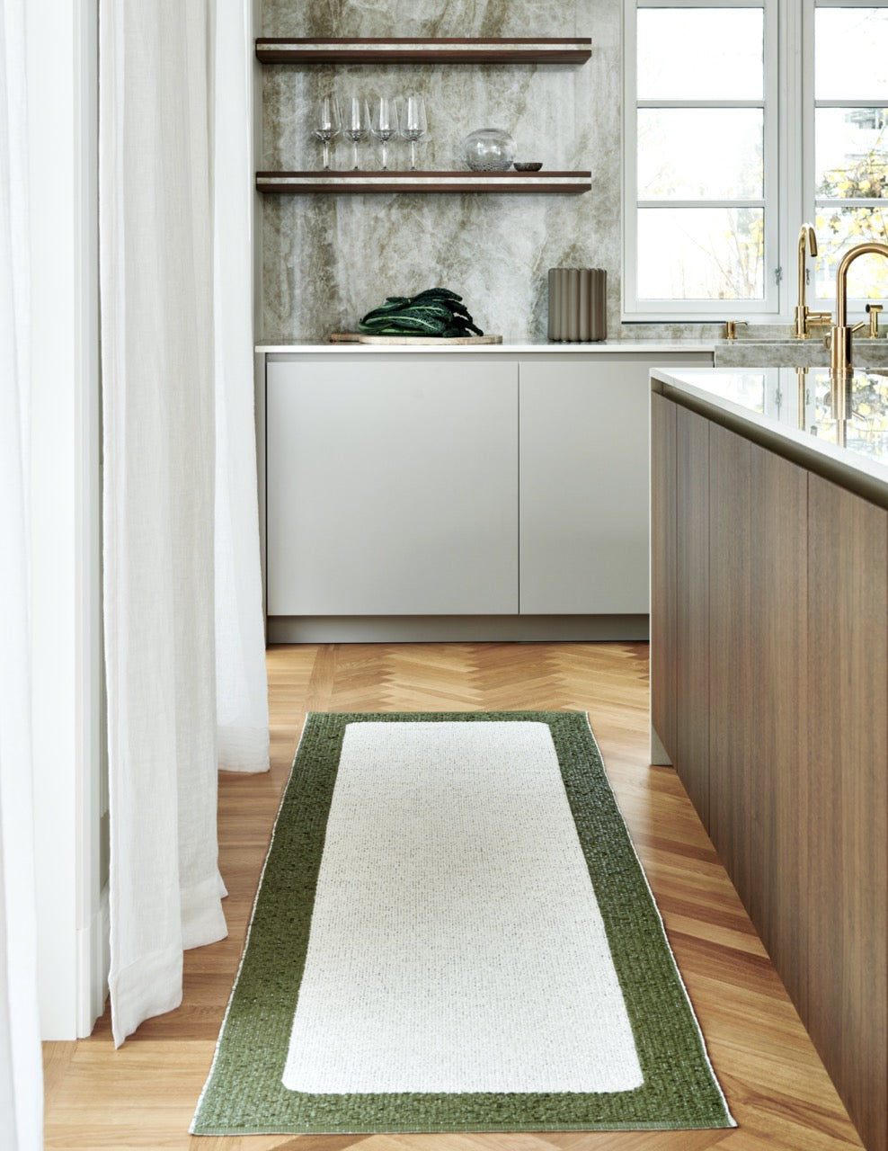 Pappelina-Ilda-Pine-Carpet