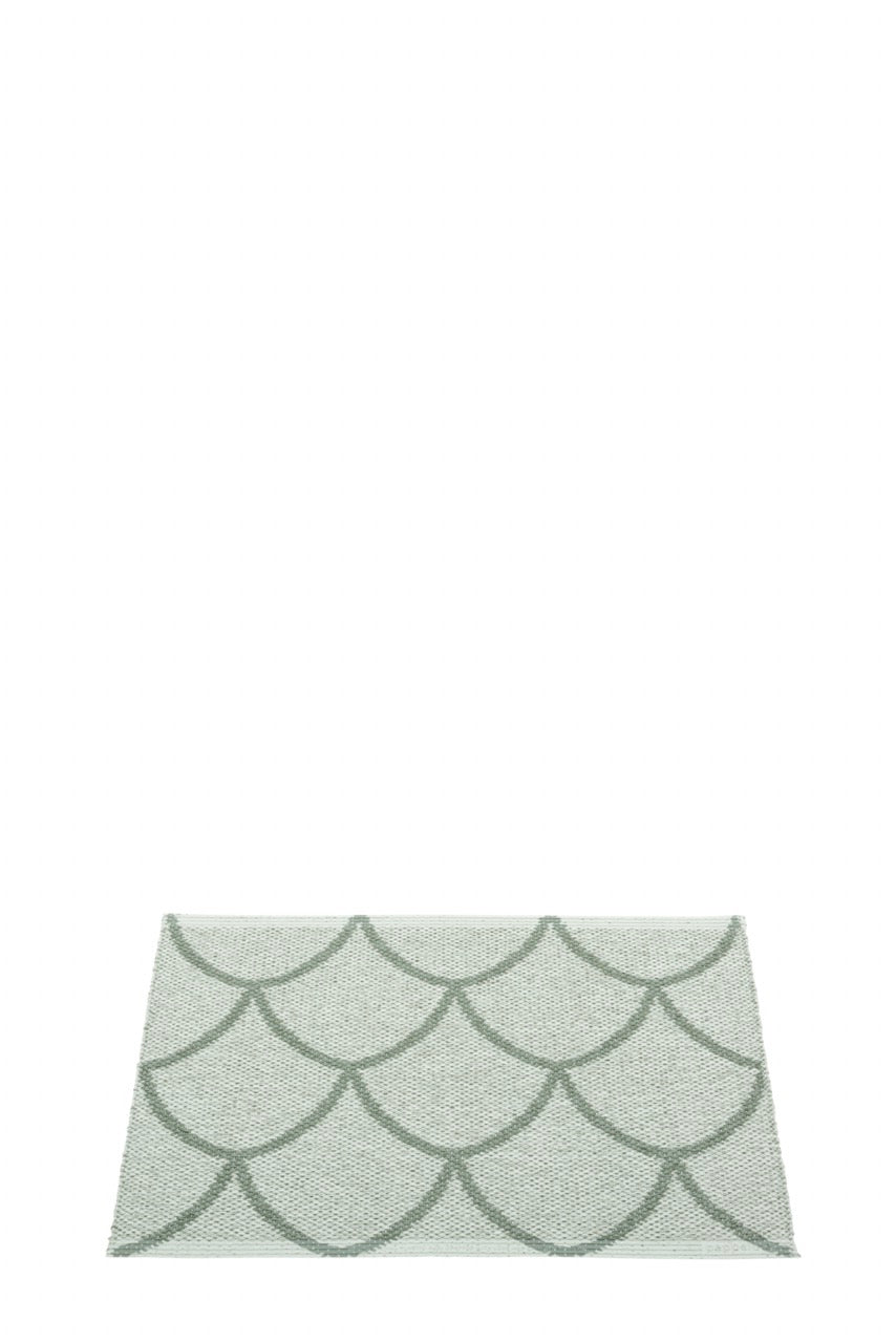 Pappelina-Teppich-Kotte-Army-Sage